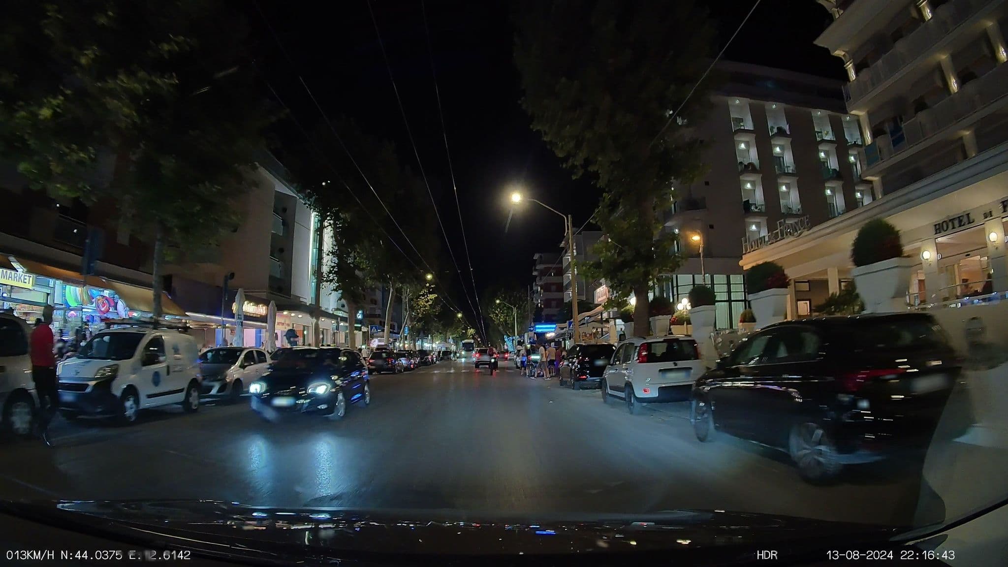 Street view near Hotel de France, Rimini — © heetENkoel (CC BY-SA · Mapillary)