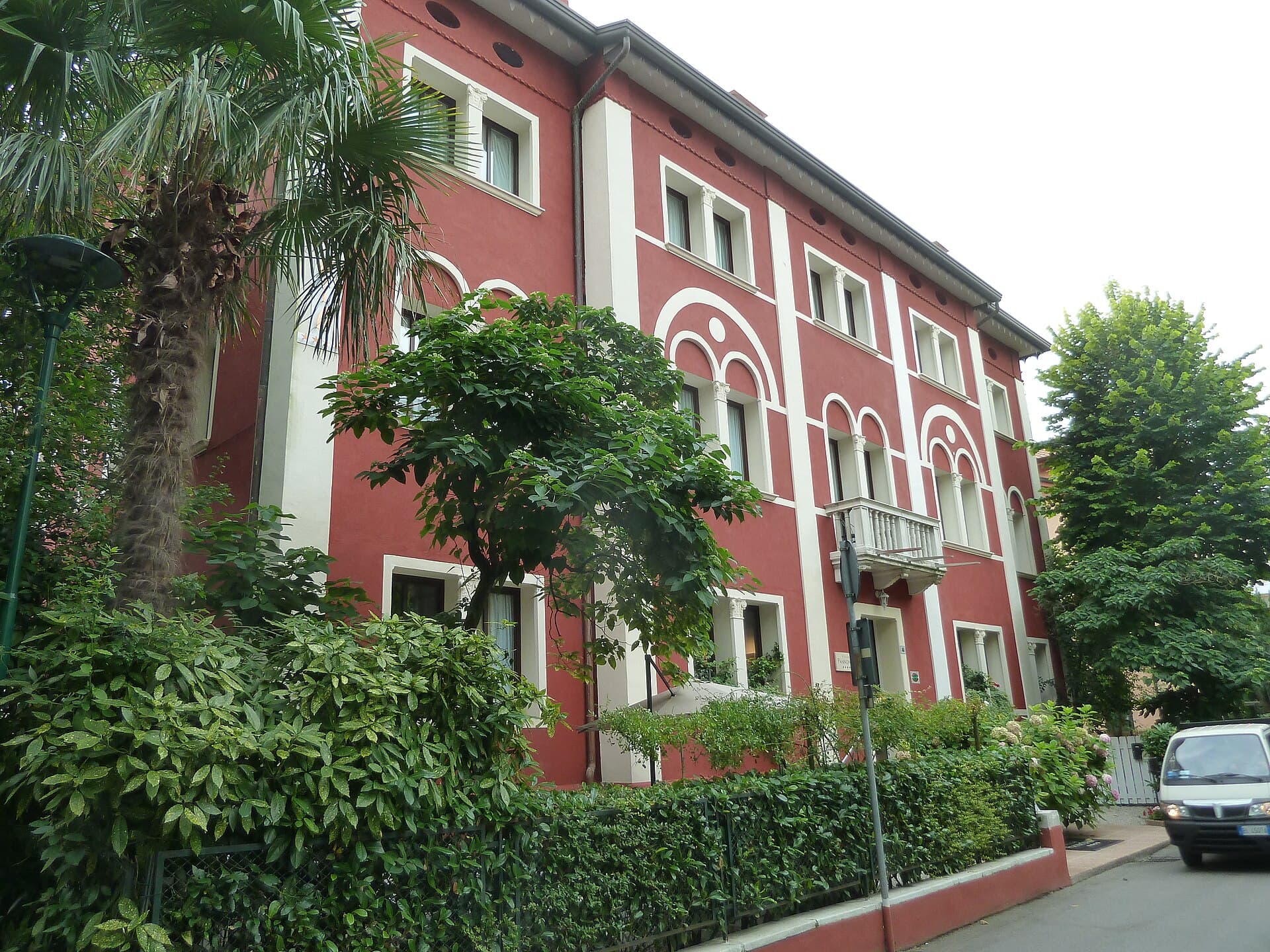 Villa Pannonia (via Wikimedia Commons, CC BY-SA 4.0)