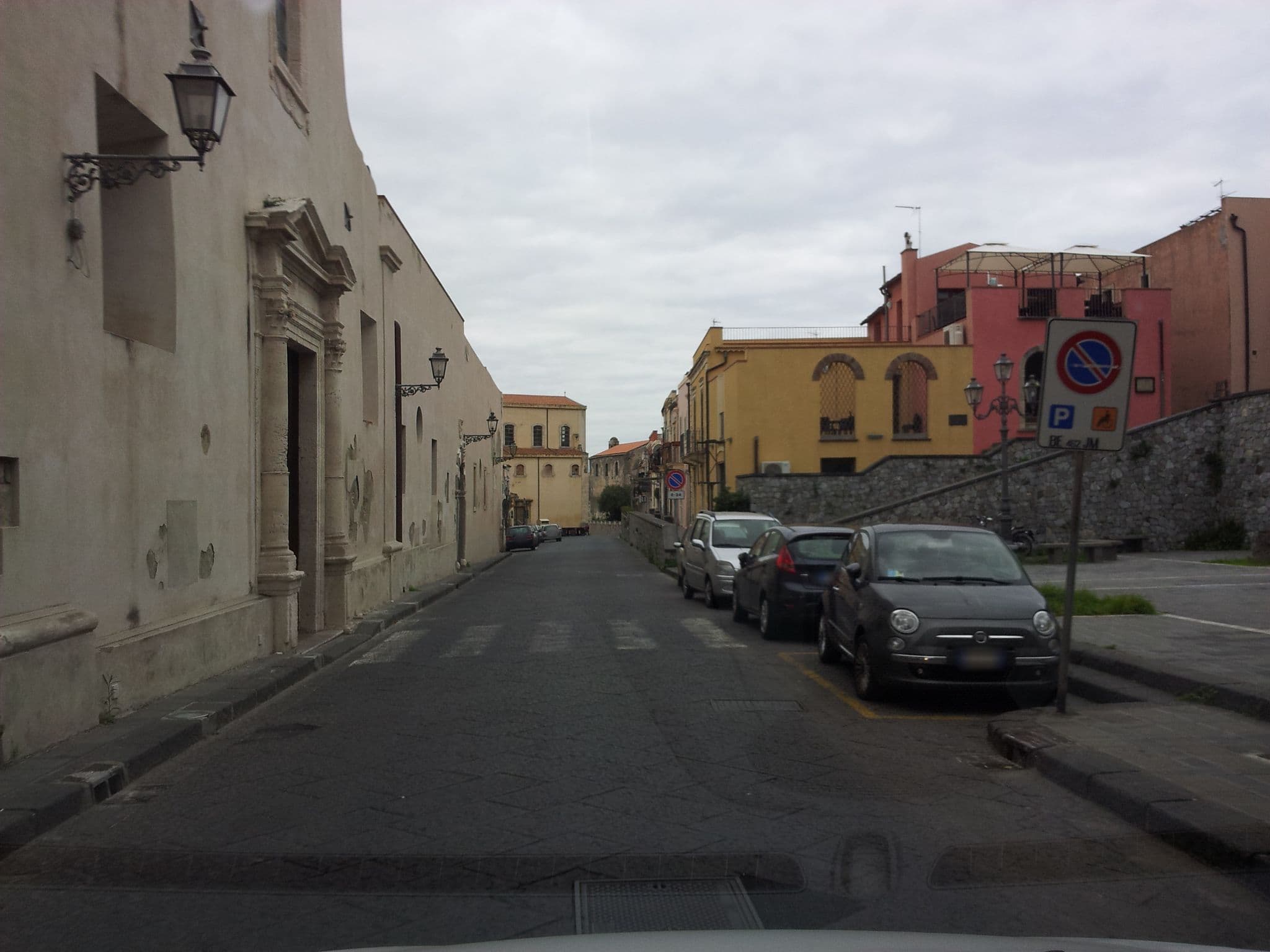 Street view near L'Antico Borgo, Milazzo — © dgitto (CC BY-SA · Mapillary)