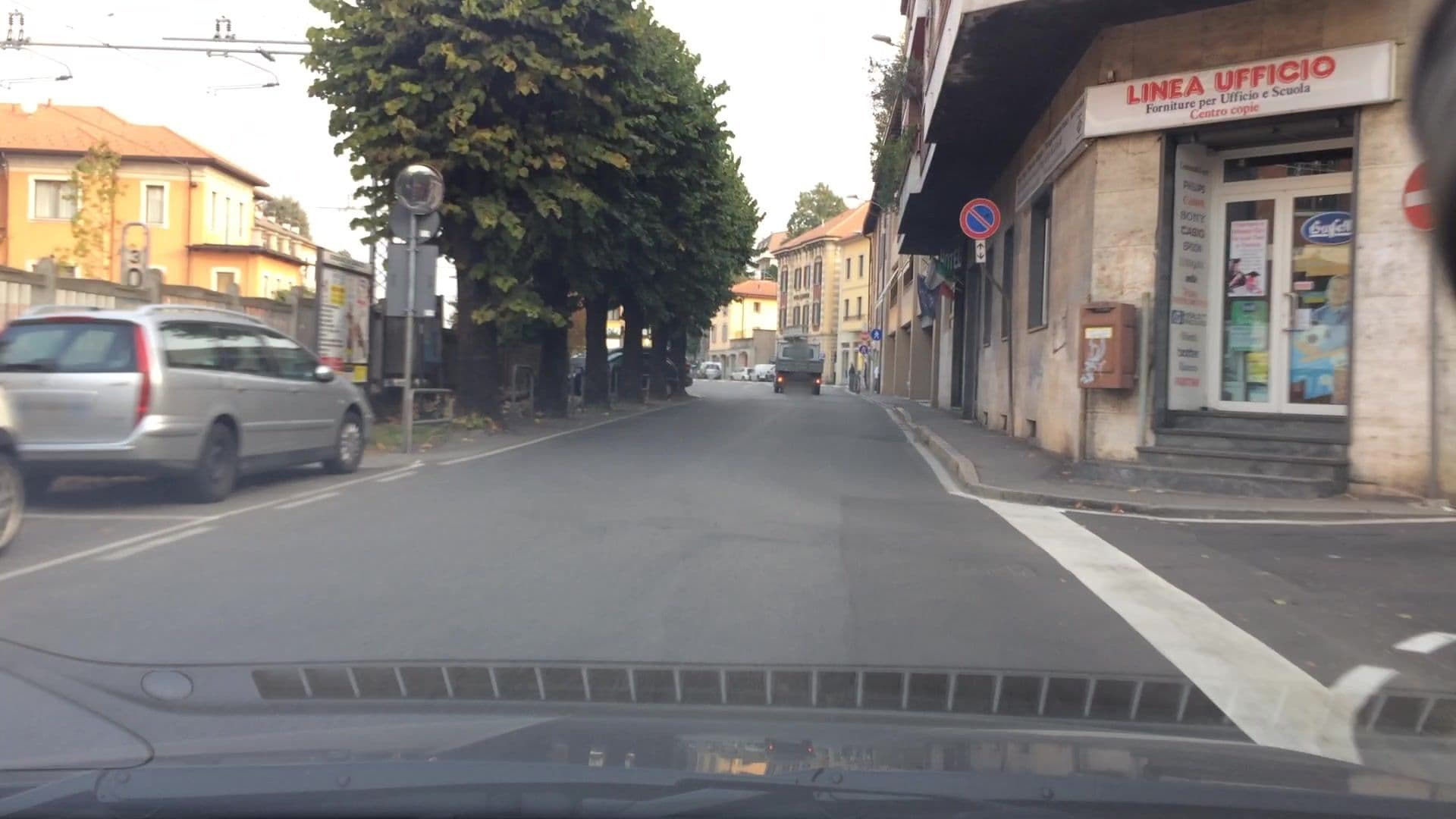 Street view near Albergo Ristorante Marinoni, Lomazzo — © lvl5 (CC BY-SA · Mapillary)