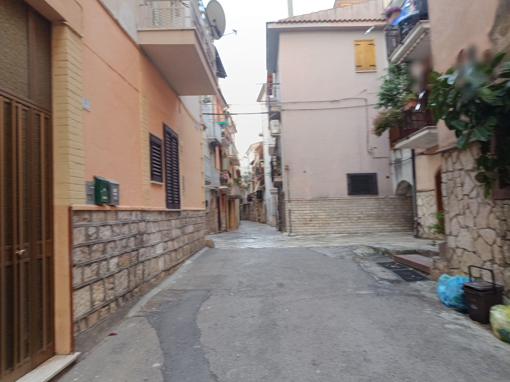 Street view near B&B Sant'Onorato, Fondi — © odiug (CC BY-SA · Mapillary)