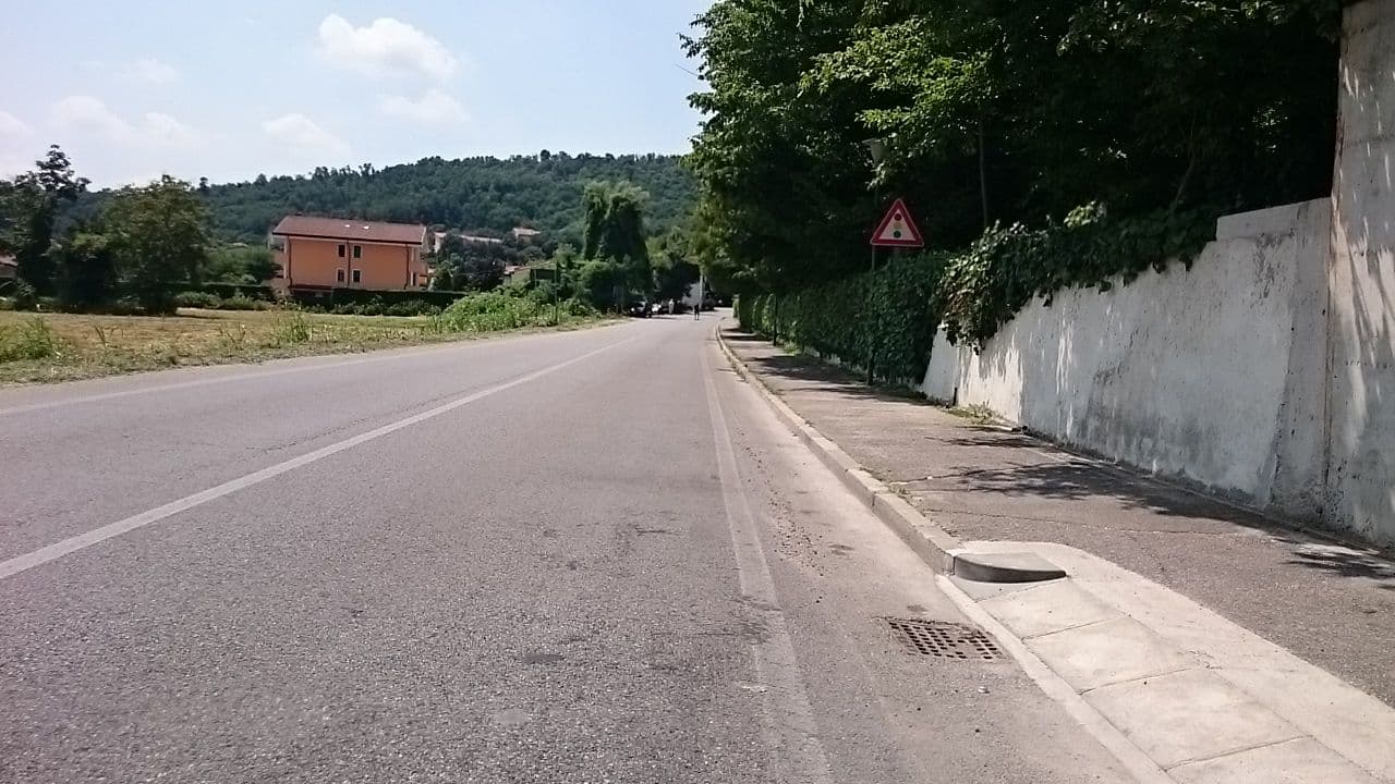 Street view near Hotel Terme Millepini, Montegrotto Terme — © voschix (CC BY-SA · Mapillary)