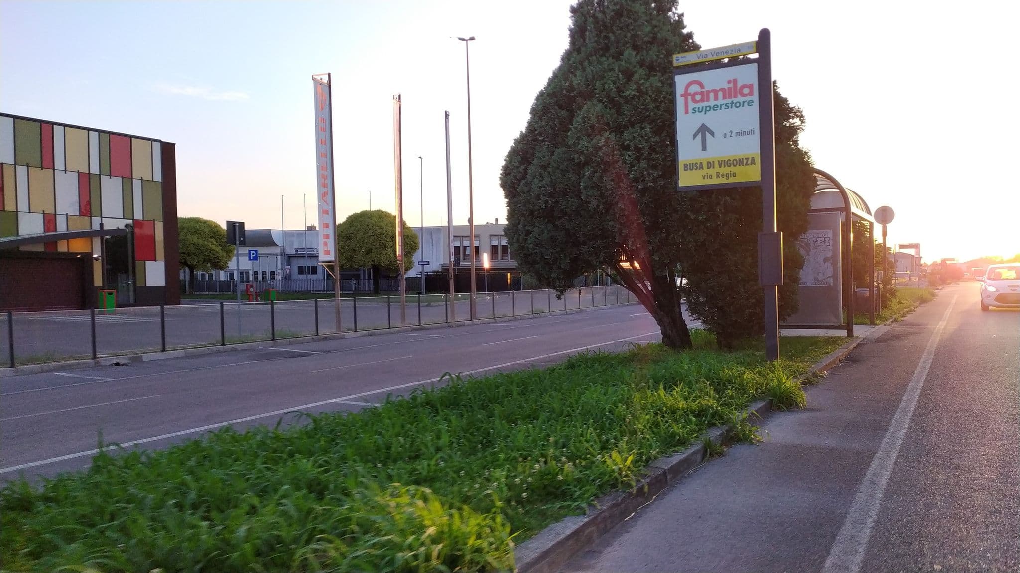 Street view near Hotel Piccola Oasi, Vigonza — © mircozorzo (CC BY-SA · Mapillary)