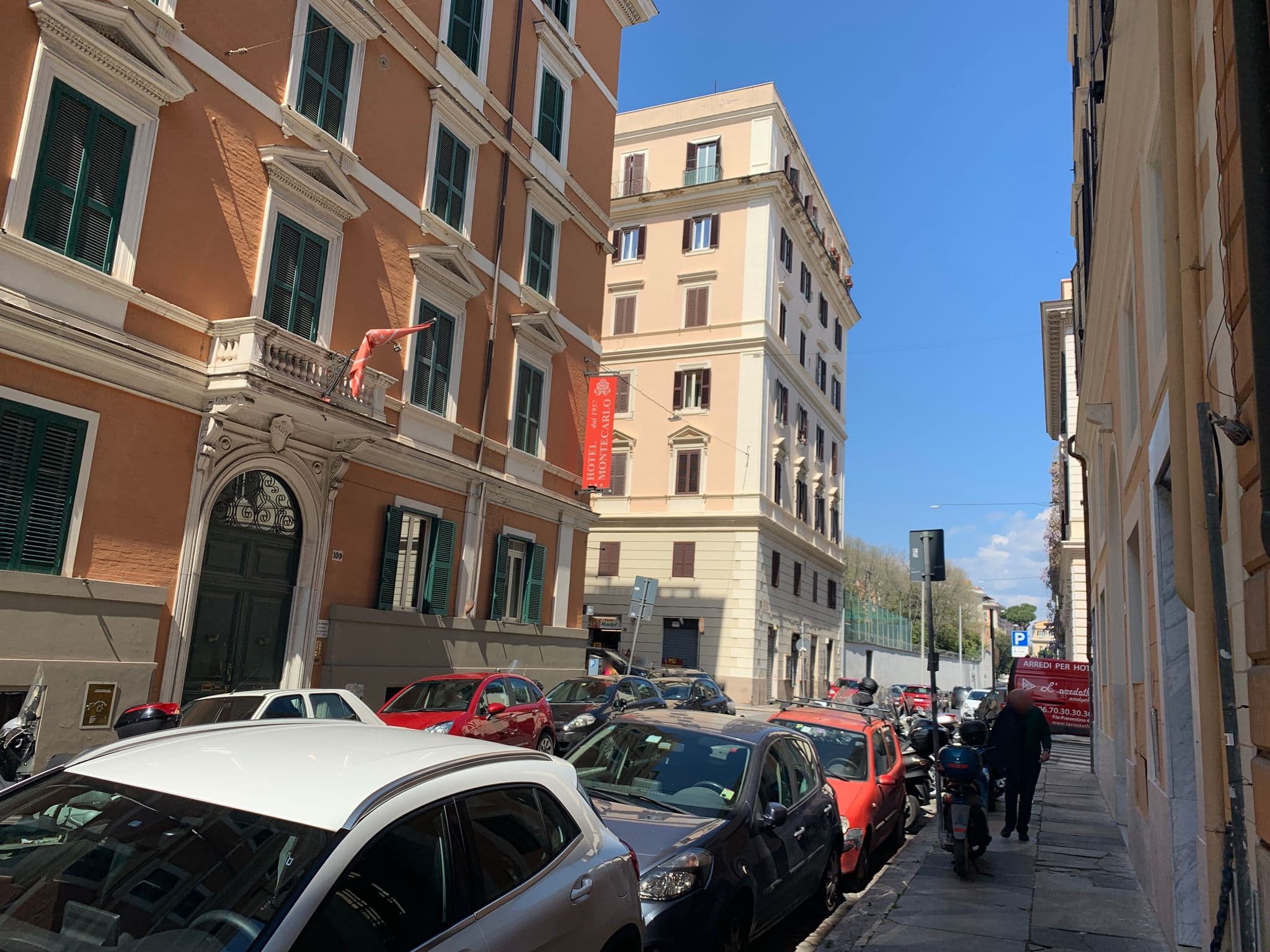 Street view near Artdeco, Castro Pretorio