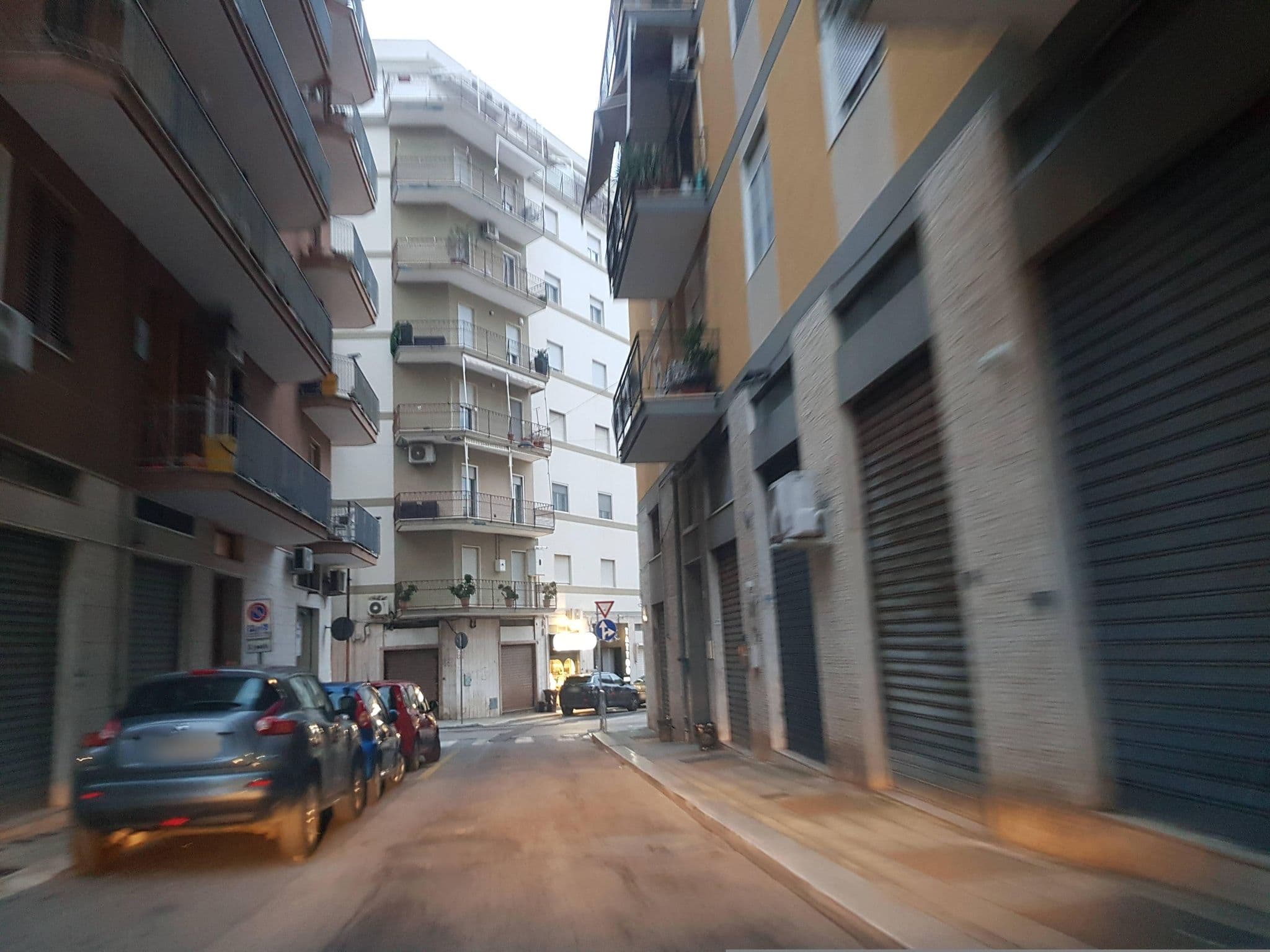 Street view near B&B Musica e Mare, Monopoli — © clamast (CC BY-SA · Mapillary)