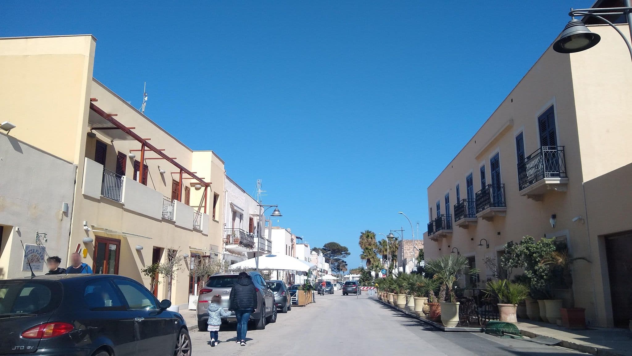 Street view near Cortile dell' Ambra, San Vito Lo Capo — © thetornado76 (CC BY-SA · Mapillary)