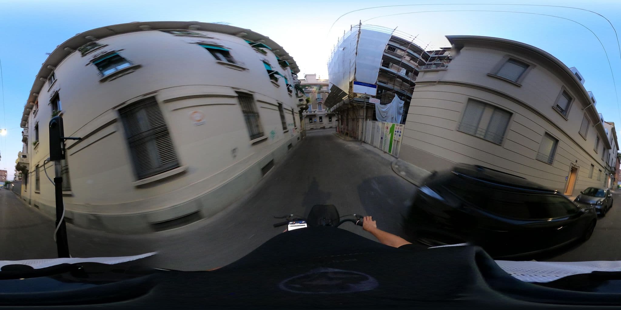 Street view near Gogol'Ostello, Chinatown — © mapconcierge (CC BY-SA · Mapillary)