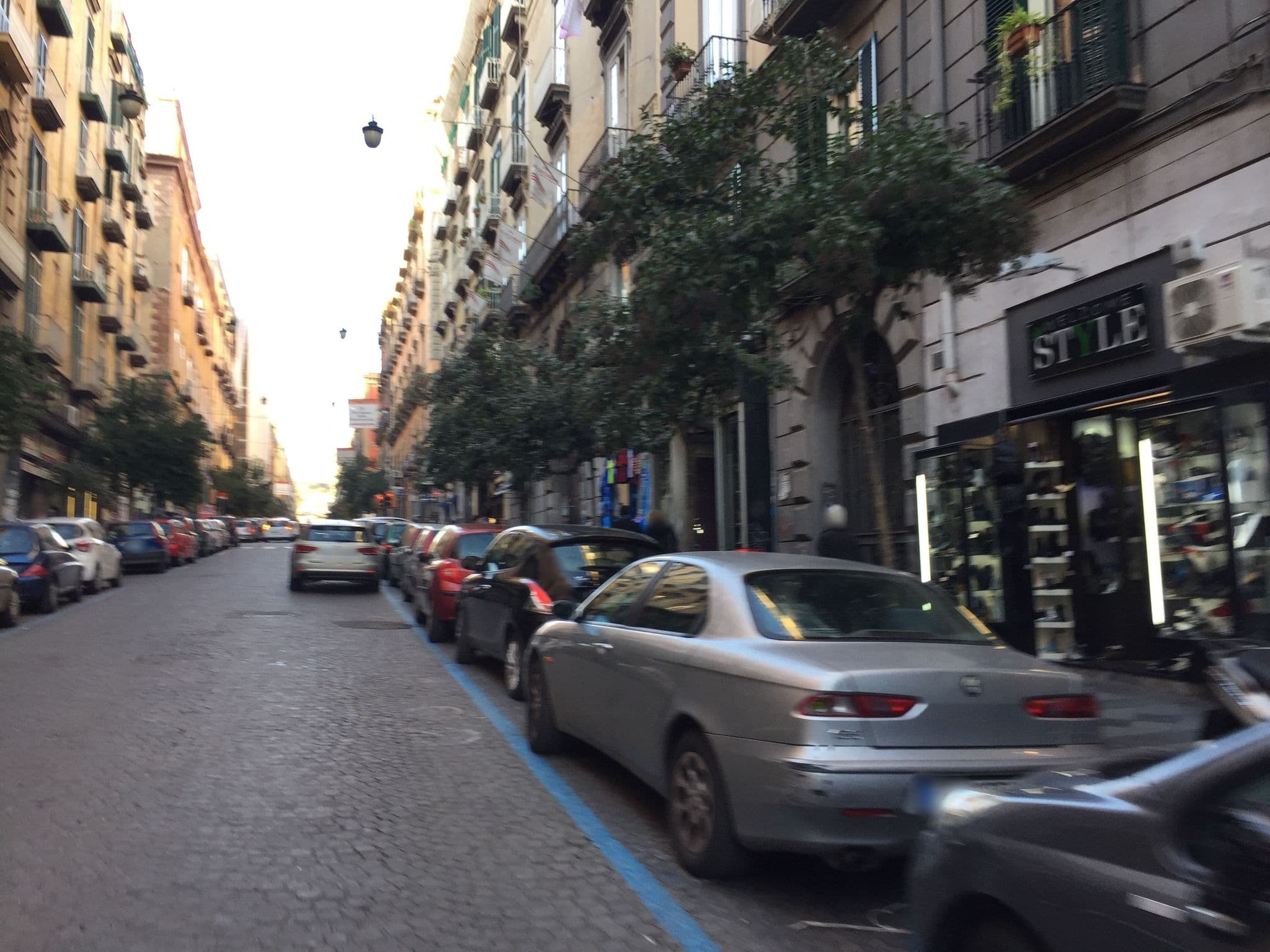 Street view near B&B dei Decumani, Pendino — © luis92 (CC BY-SA · Mapillary)