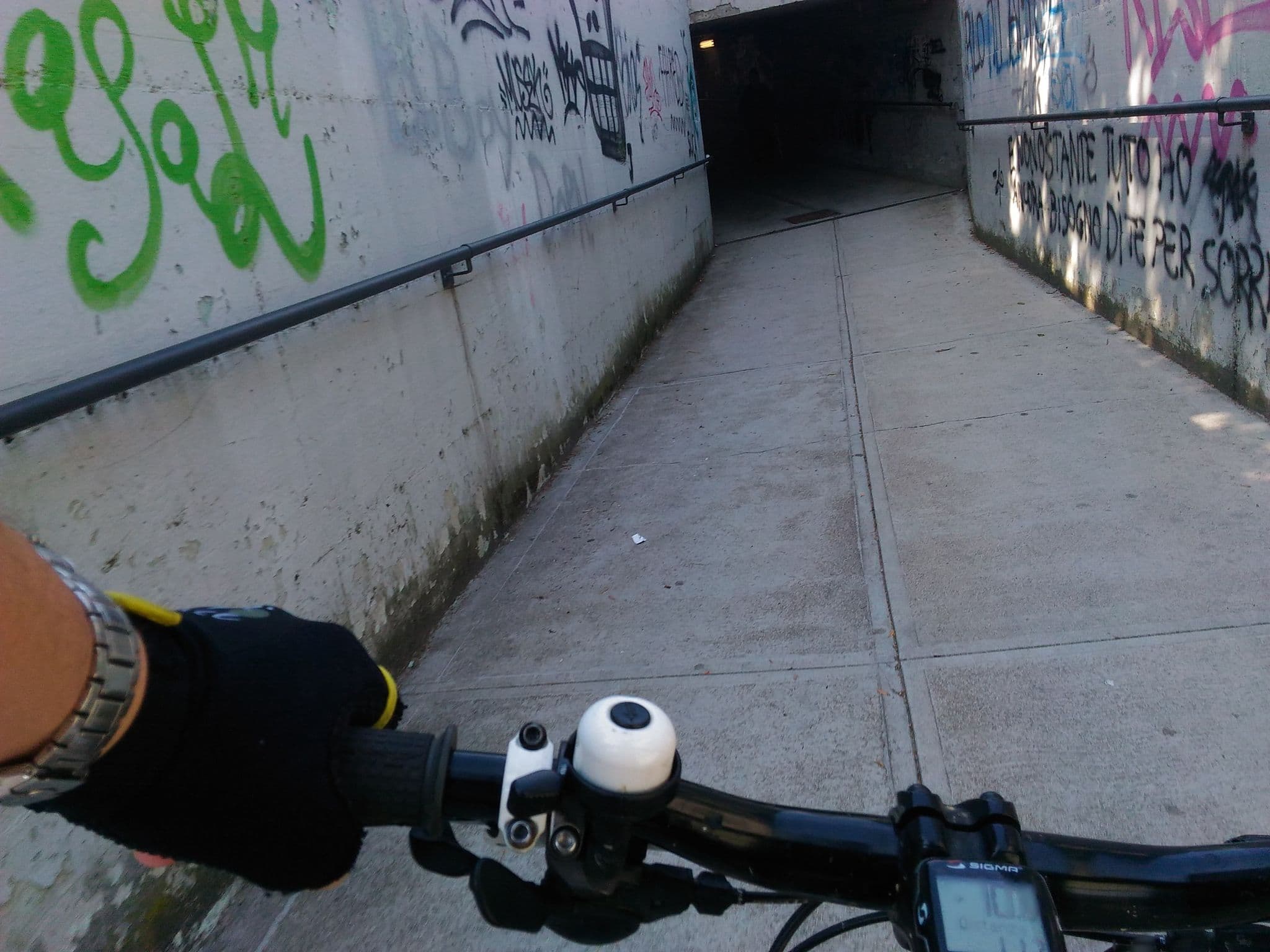 Street view near Hotel Sabrina, Sordio — © vivilabici (CC BY-SA · Mapillary)