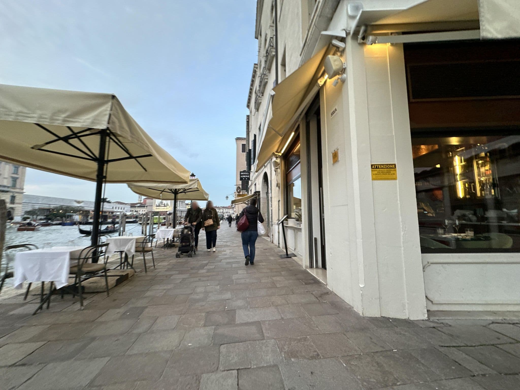 Street view near Hotel Airone, Venice — © quickness805 (CC BY-SA · Mapillary)