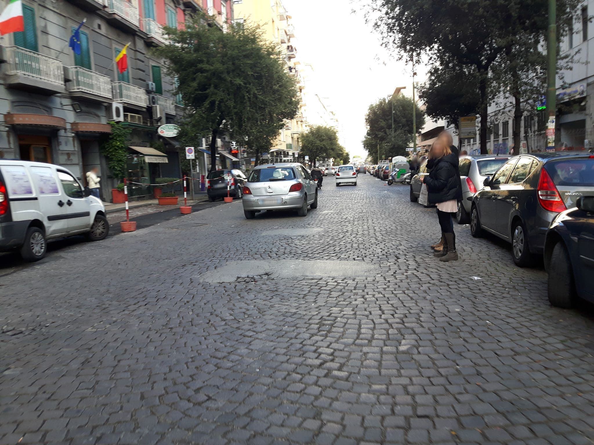 Street view near Grand Hotel Europa, Naples — © antoninolitrico (CC BY-SA · Mapillary)