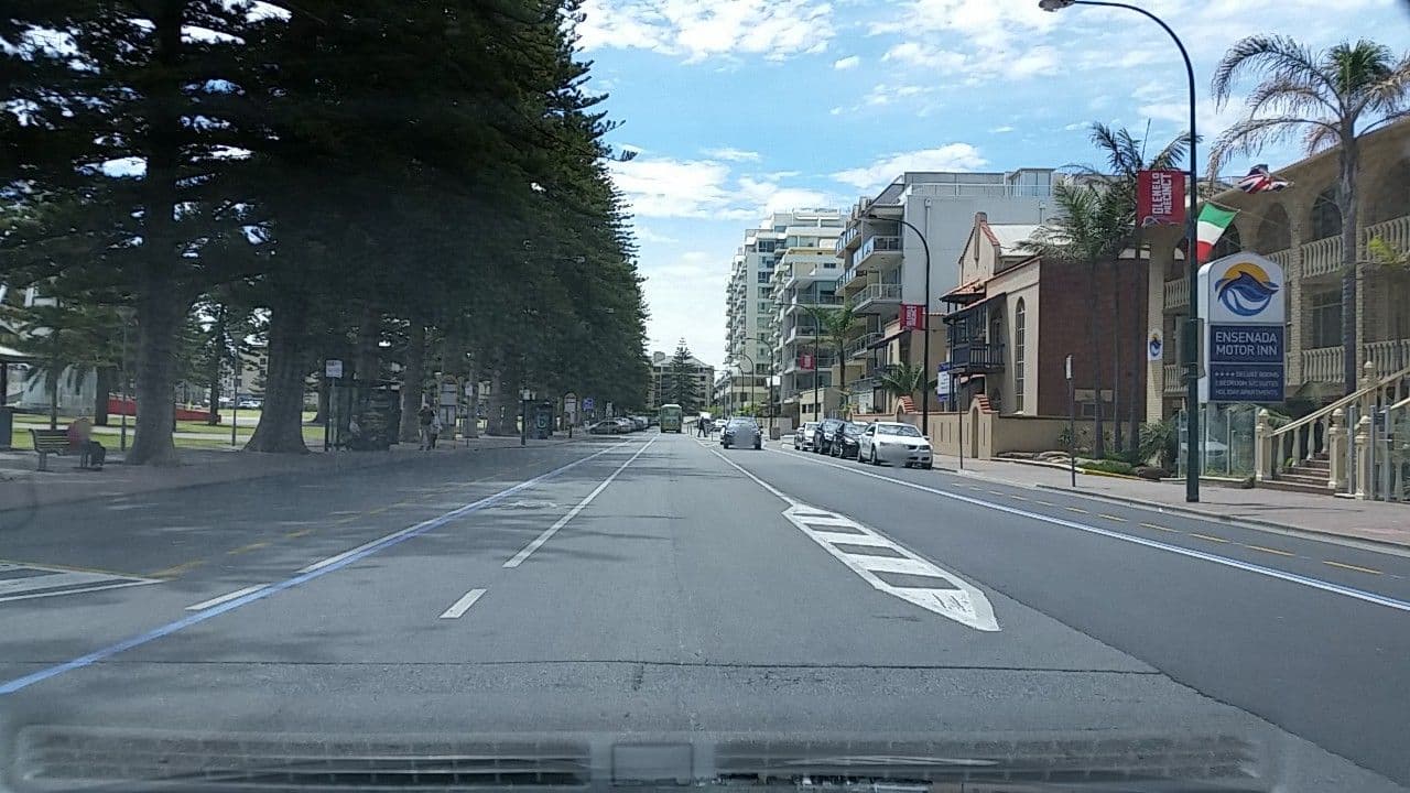 Street view near Best Western Esenada Motor Inn, Glenelg — © didz (CC BY-SA · Mapillary)
