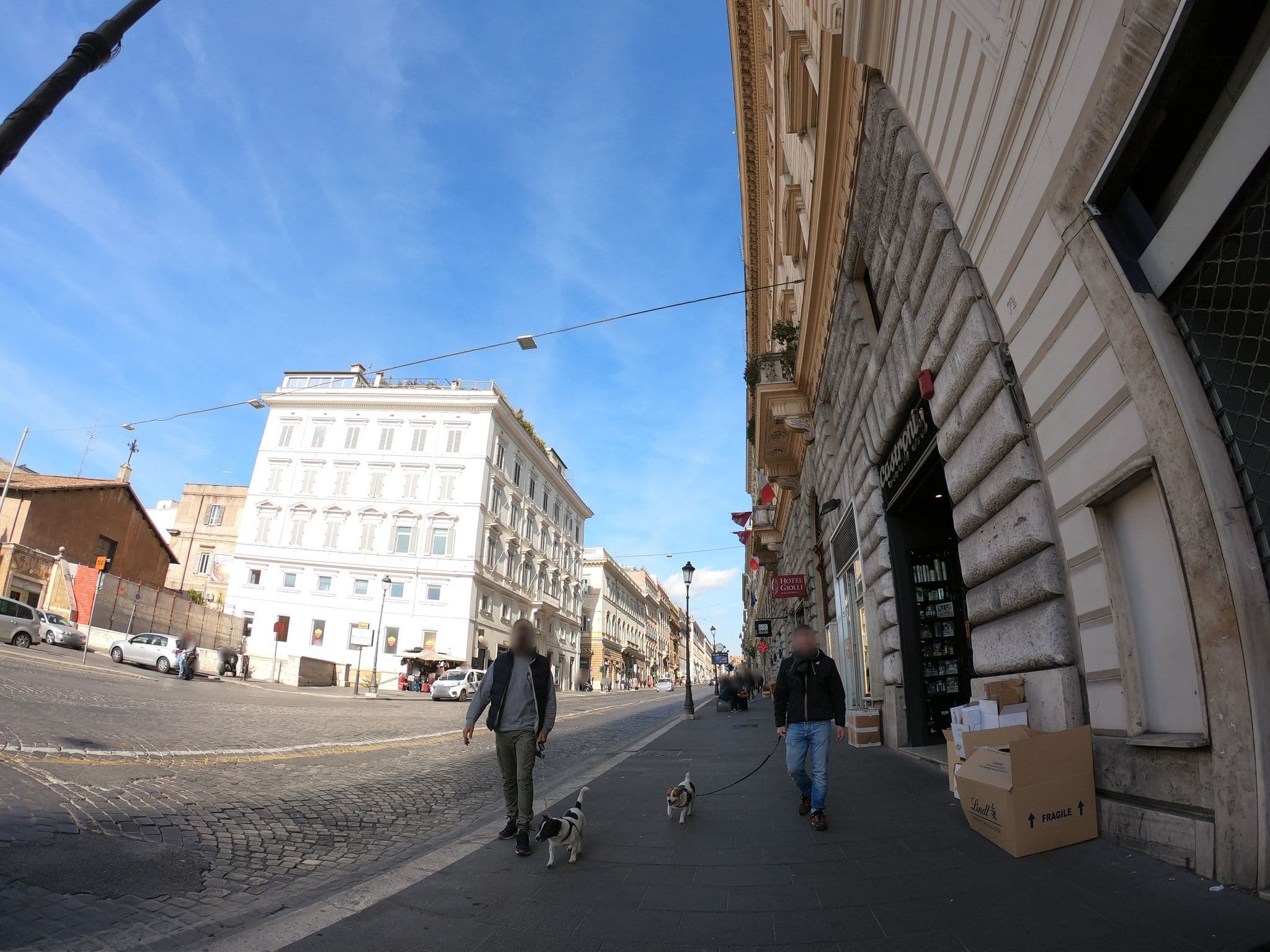 Street view near Hotel Giolli Nazionale, Pigna — © richlv (CC BY-SA · Mapillary)