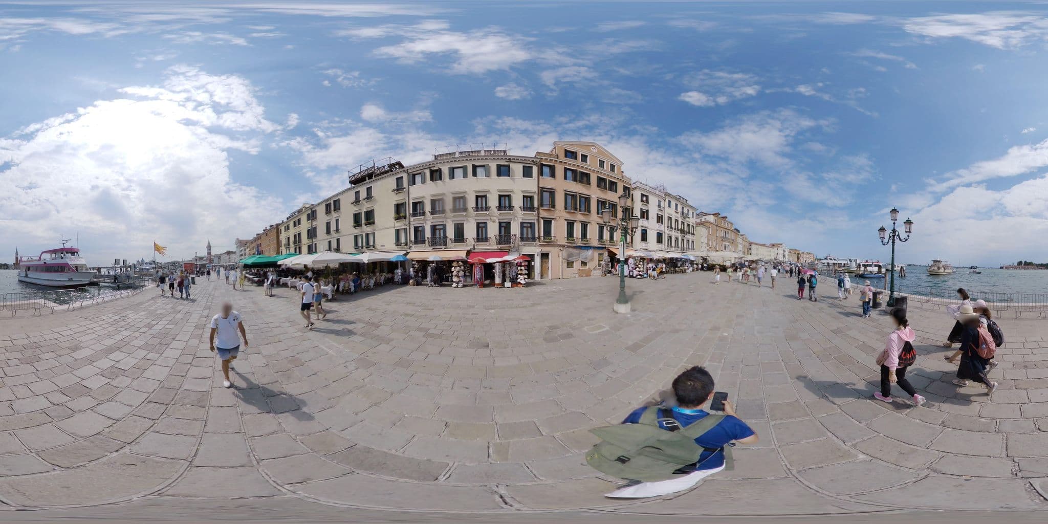 Street view near A Tribute to Music, Venice