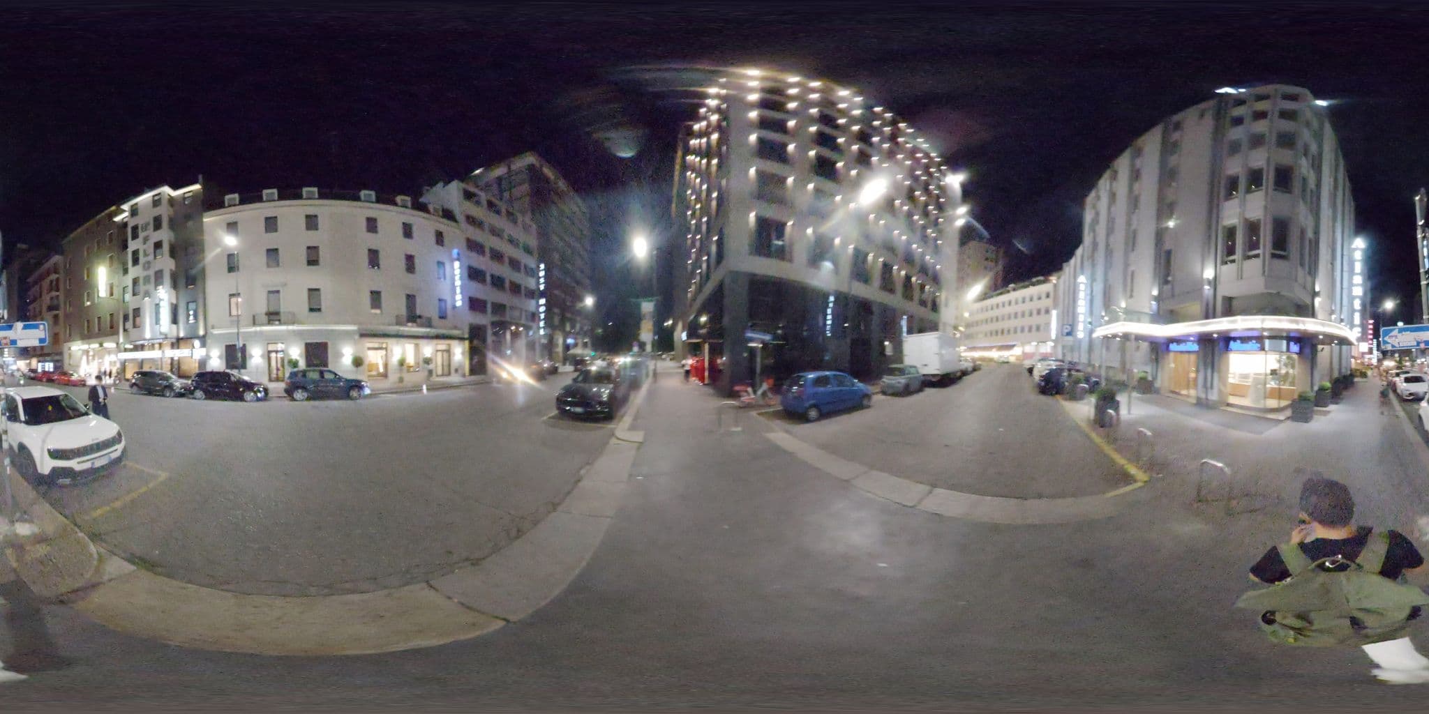 Street view near Hotel Garda, Brera