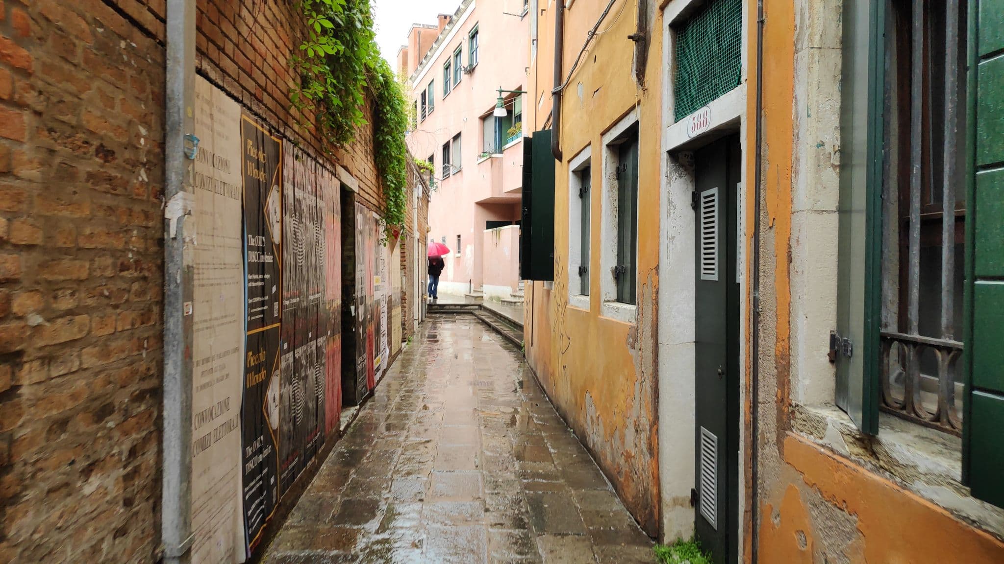 Street view near Villa Rosa, Venice