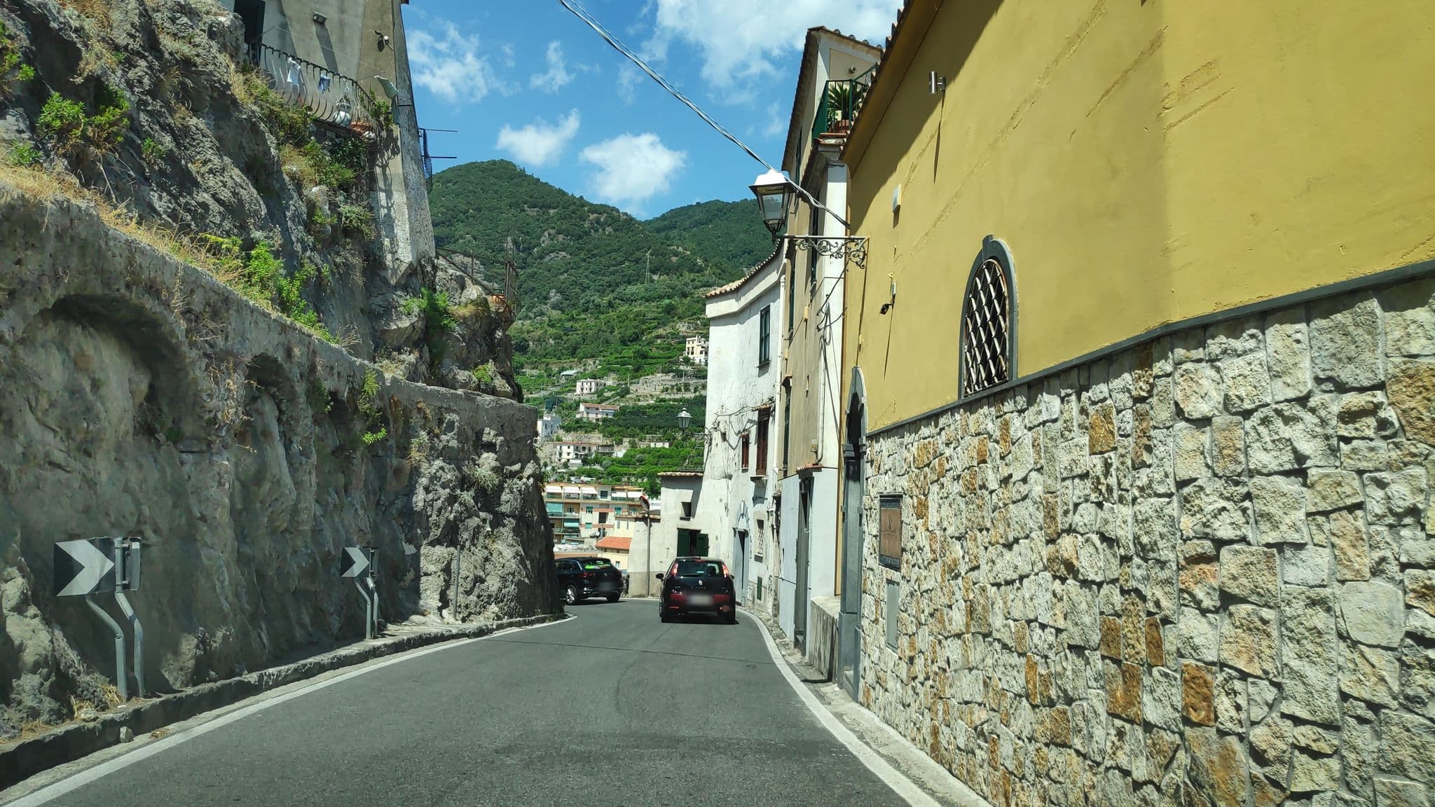 Street view near Palazzo Vingius, Minori — © marcuscalabresus (CC BY-SA · Mapillary)