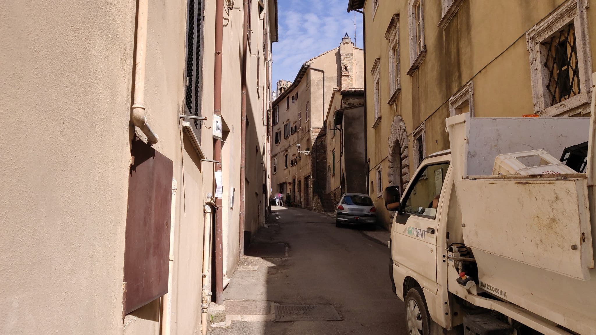Street view near Residenza d'epoca Palazzo Venturelli, Amelia — © arcanma (CC BY-SA · Mapillary)
