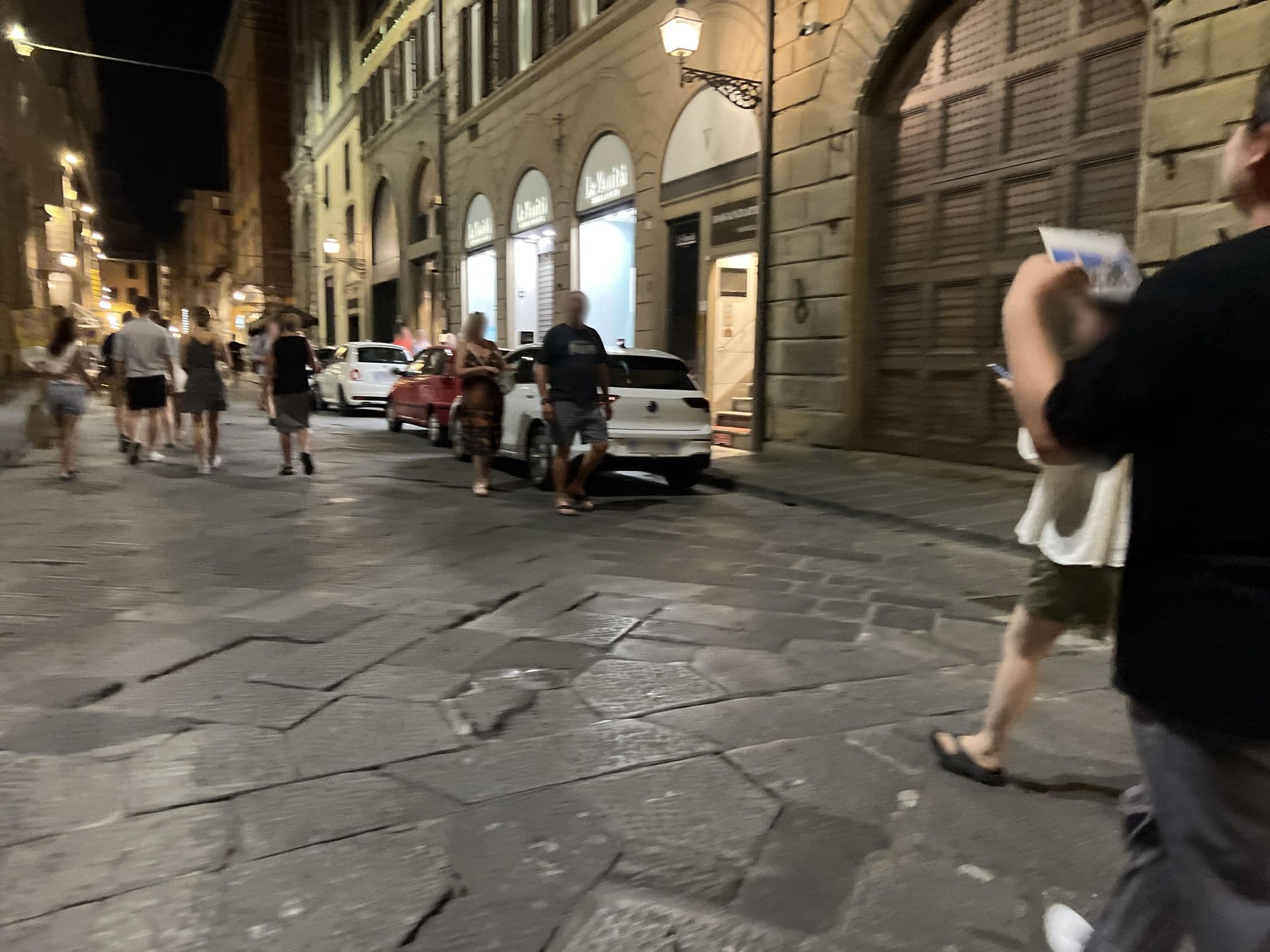 Street view near Hotel Davanzati, Florence