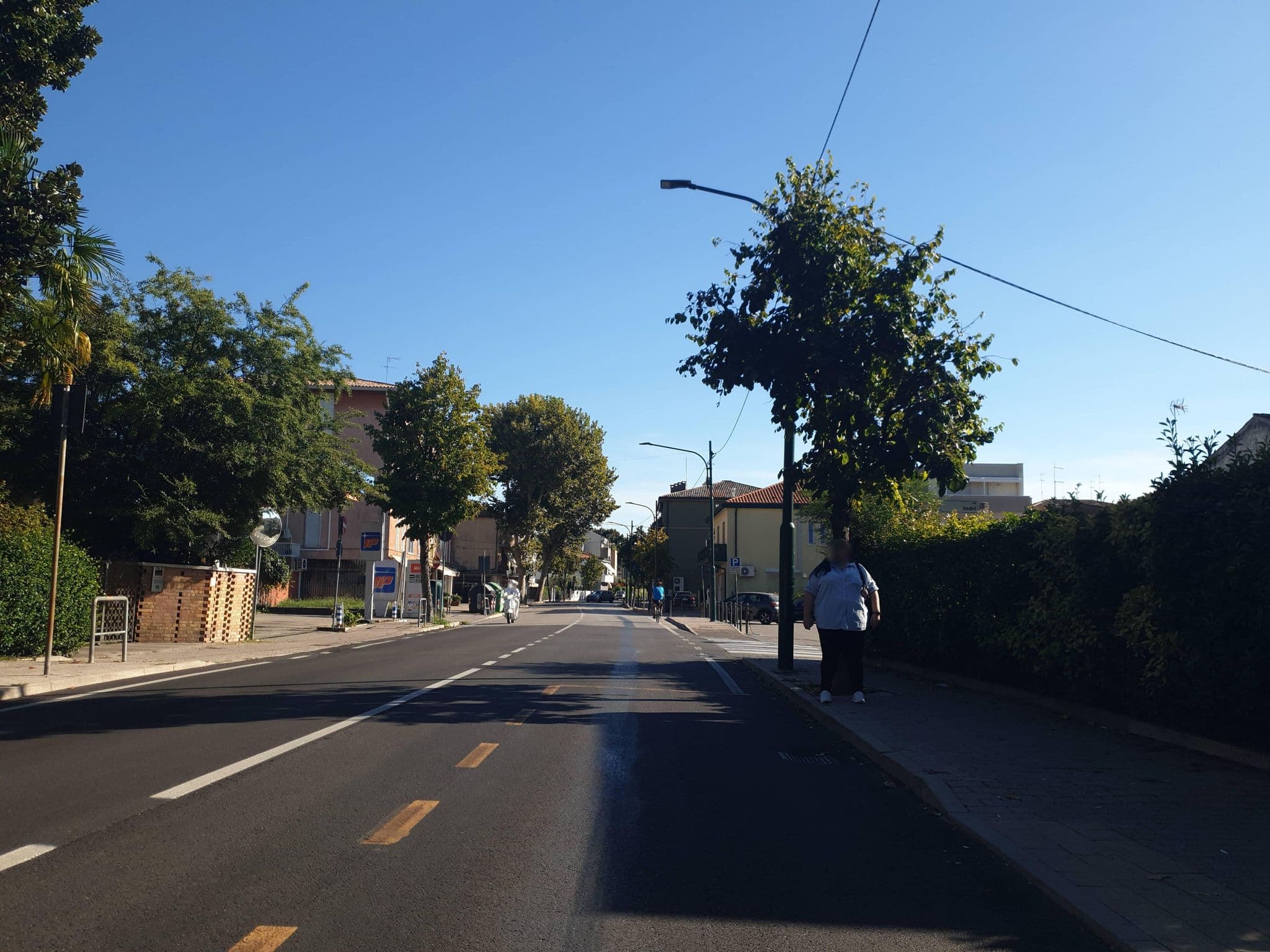 Street view near B&B Al Giardino, Favaro Veneto — © voschix (CC BY-SA · Mapillary)