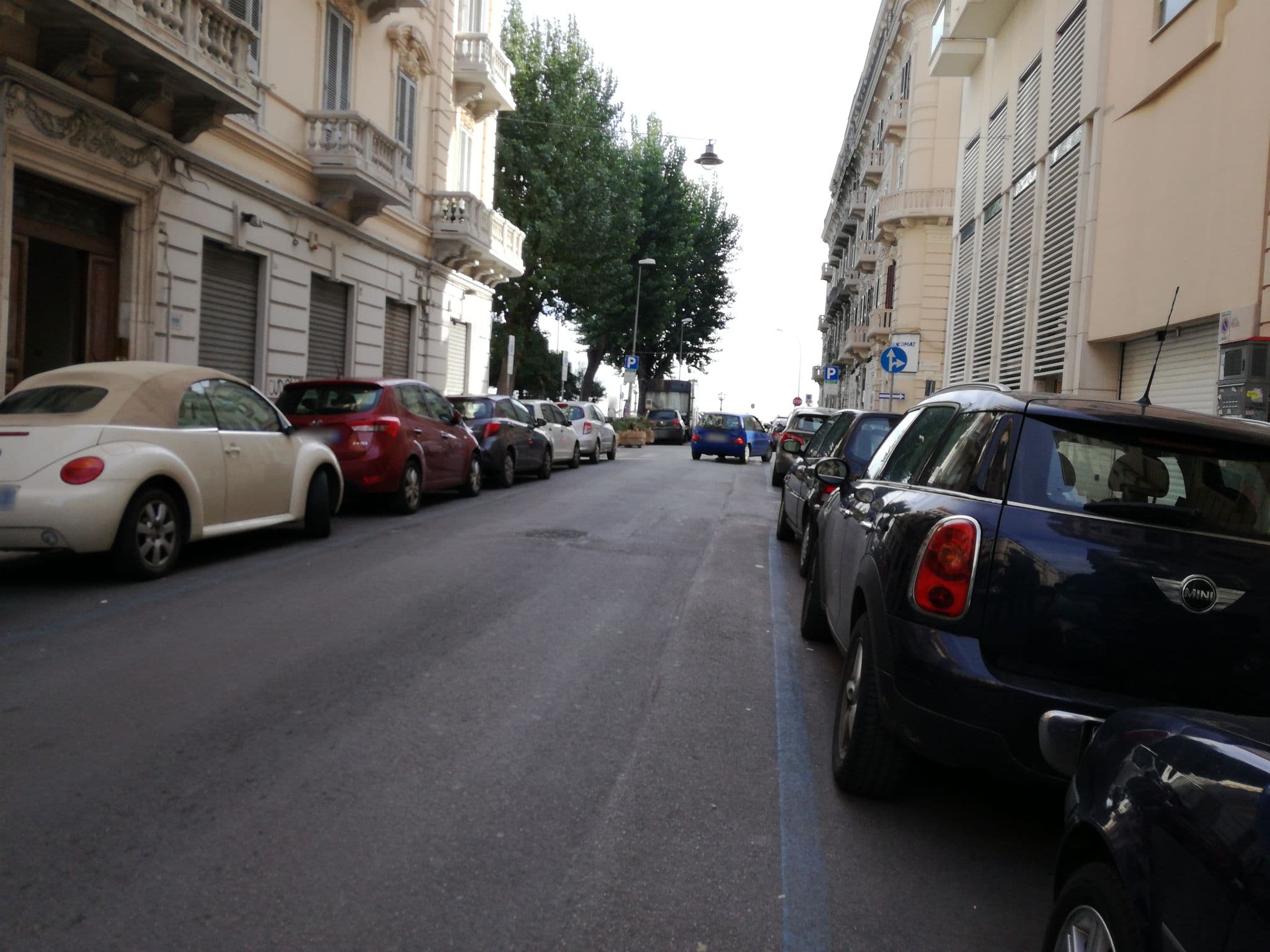 Street view near airbnb, Bari