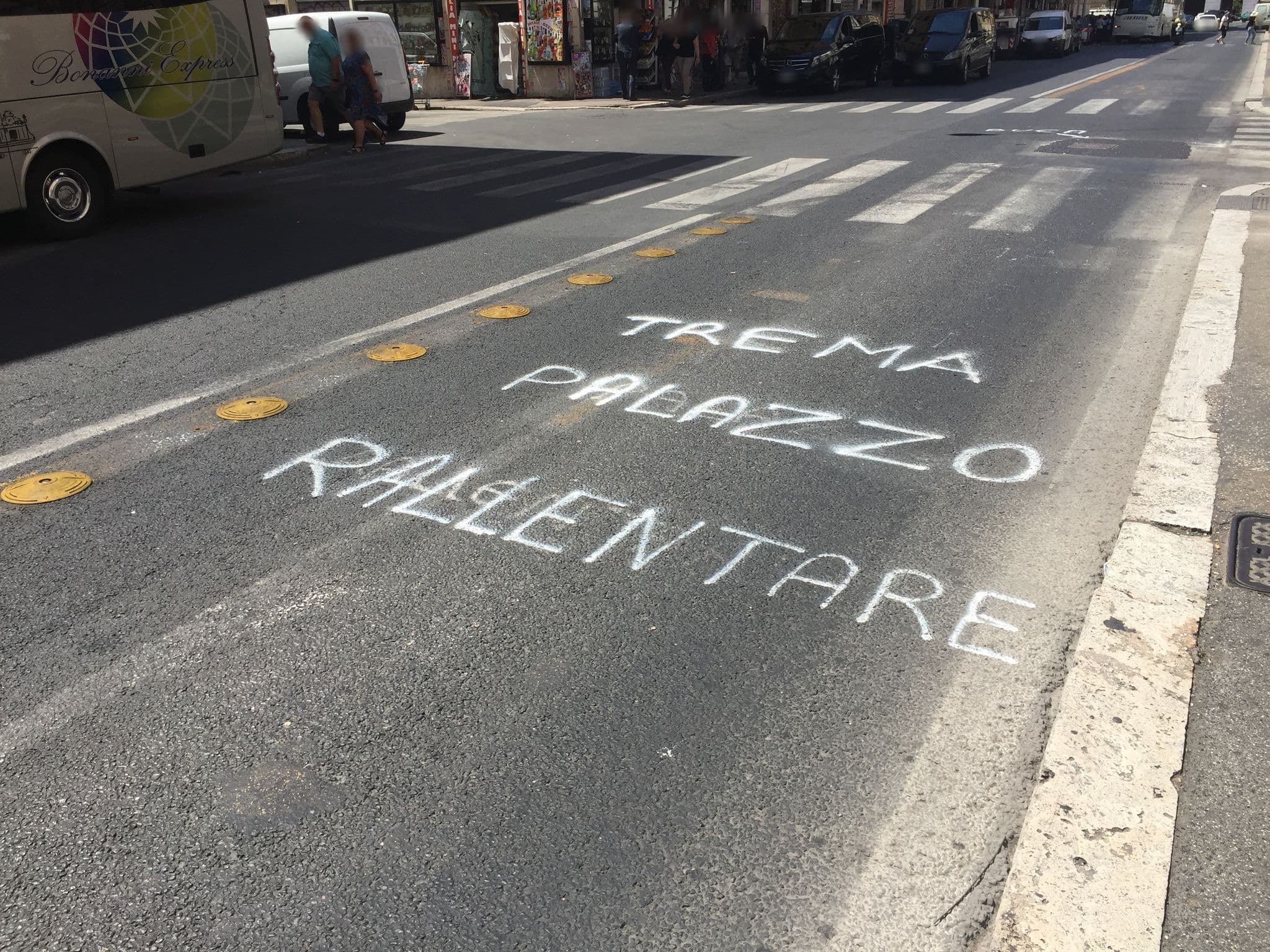 Street view near Hostella@Rome, Castro Pretorio — © geodrinx (CC BY-SA · Mapillary)