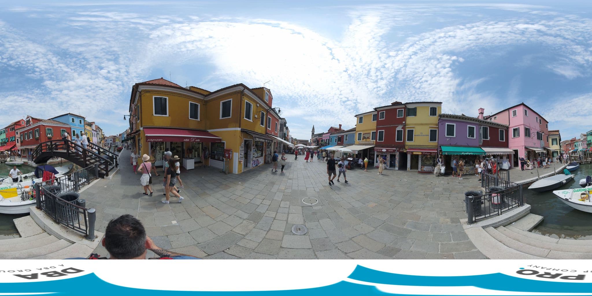 Street view near Trattoria e Locanda Al Raspo de Ua, Burano — © federicodebetto (CC BY-SA · Mapillary)