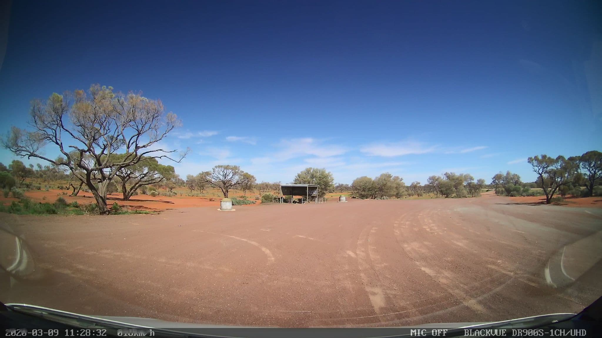 Street view near Glendambo South Rest Area, Roxby Downs — © bob3bob3 (CC BY-SA · Mapillary)