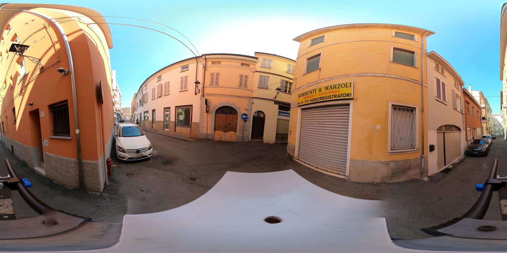 Street view near Hotel Due Spade, Fidenza — © wegavision (CC BY-SA · Mapillary)