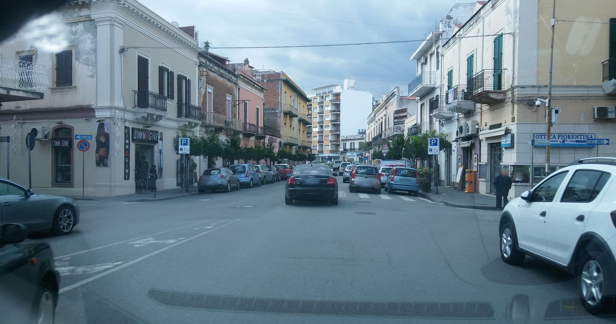 Street view near Itaca porto, Milazzo — © dgitto (CC BY-SA · Mapillary)