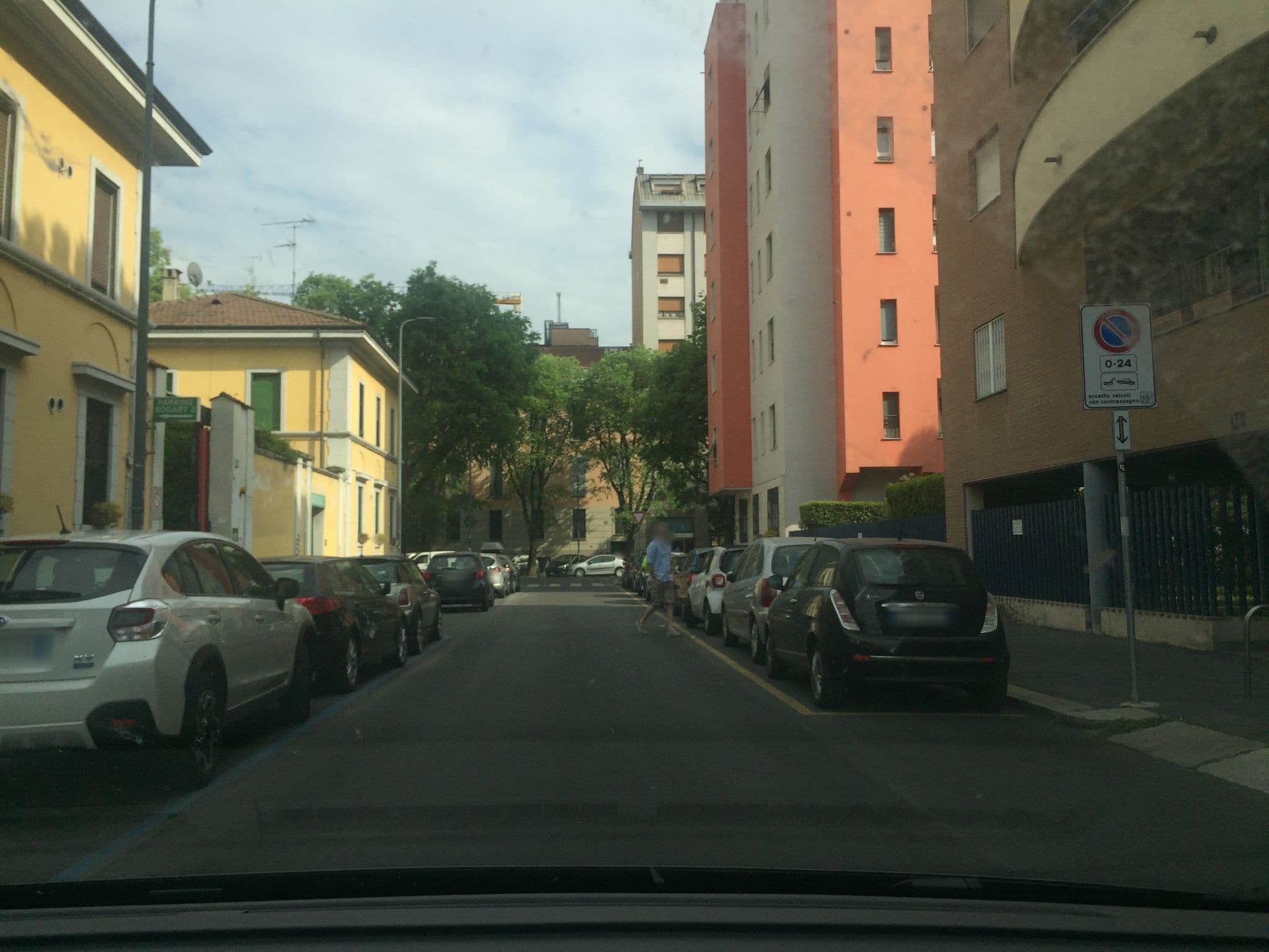 Street view near Hotel Bogart 2, Chinatown — © thomas01 (CC BY-SA · Mapillary)
