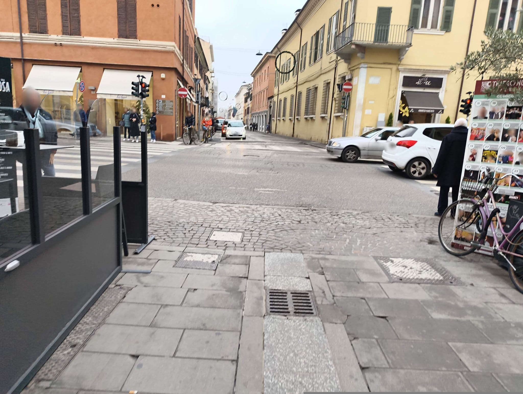 Street view near Hotel Europa, Ferrara — © marcuscalabresus (CC BY-SA · Mapillary)