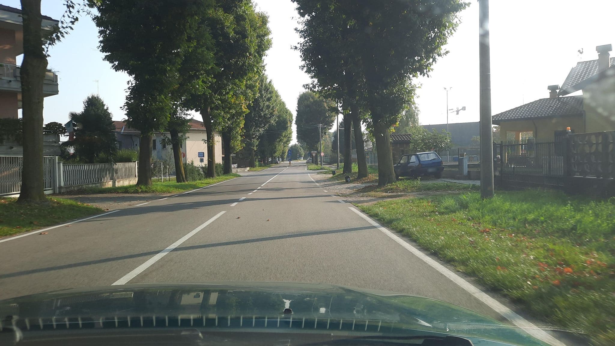 Street view near I Fiori di Malpensa, Ferno — © wegavision (CC BY-SA · Mapillary)