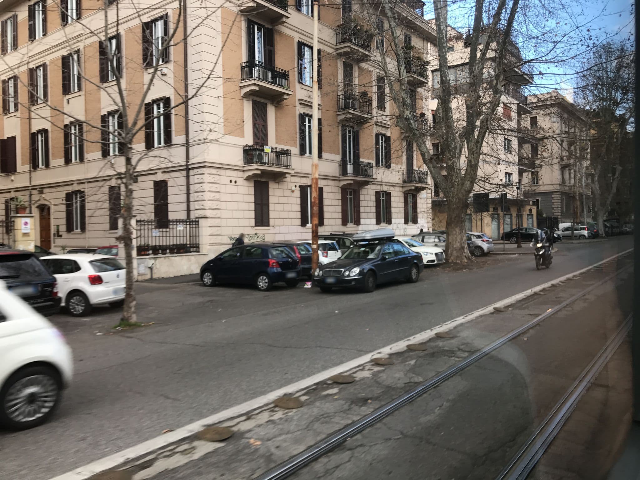Street view near Hotel 2000 Roma, Sallustiano — © fundacja_geolife (CC BY-SA · Mapillary)