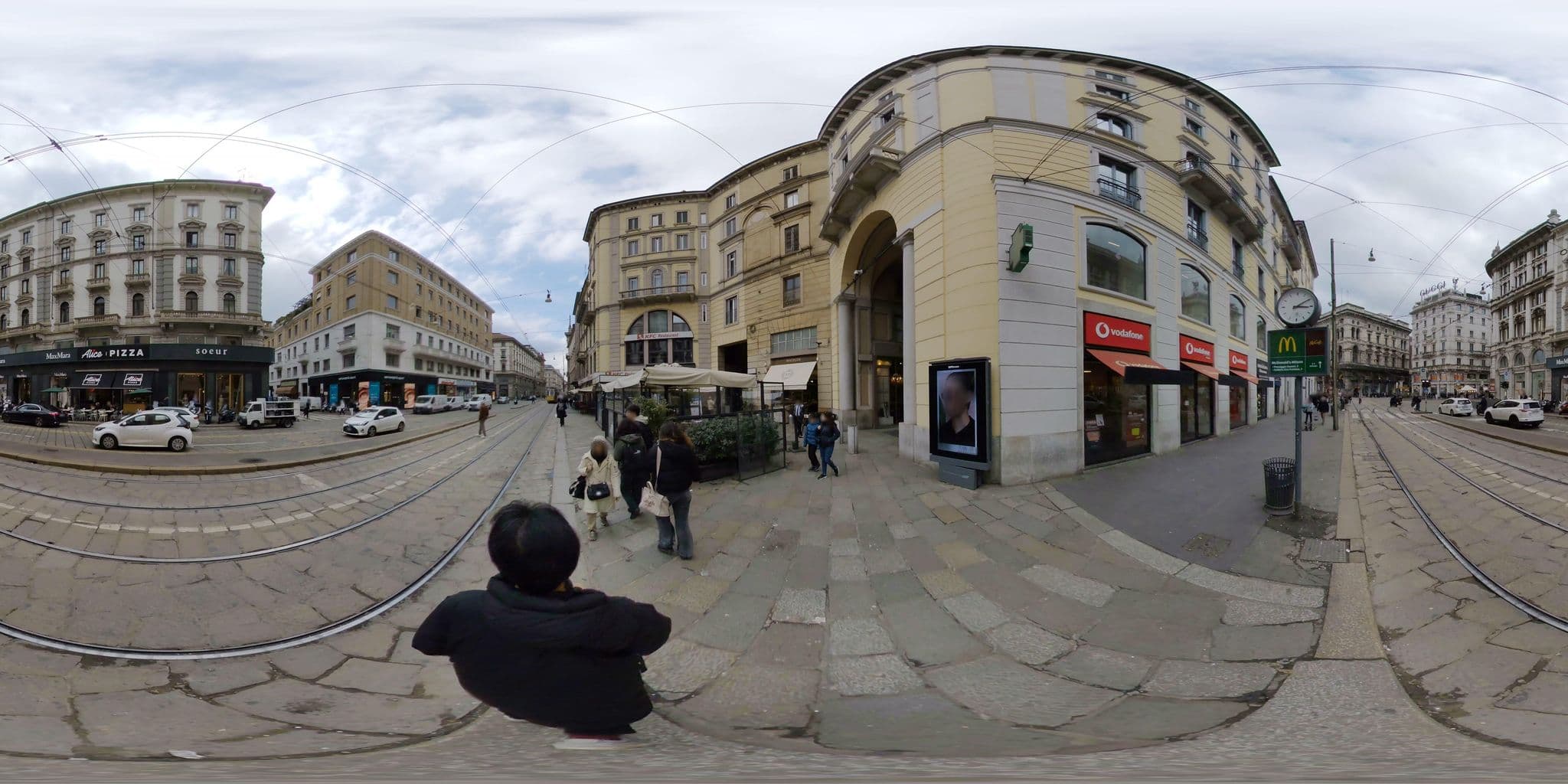 Street view near Apart Hotel dei Mercanti, Milan