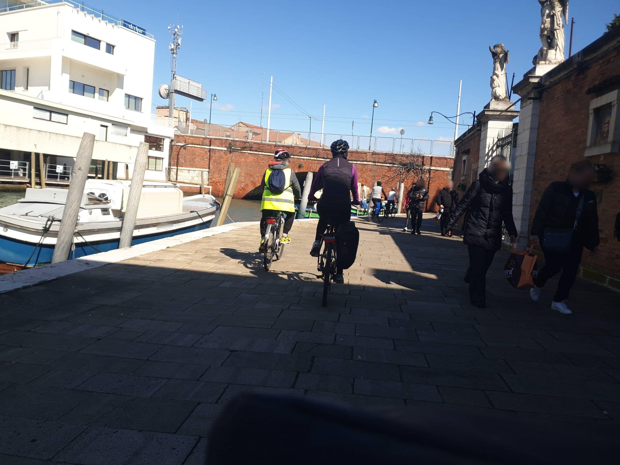 Street view near Casa Sant'Andrea, Venice — © voschix (CC BY-SA · Mapillary)