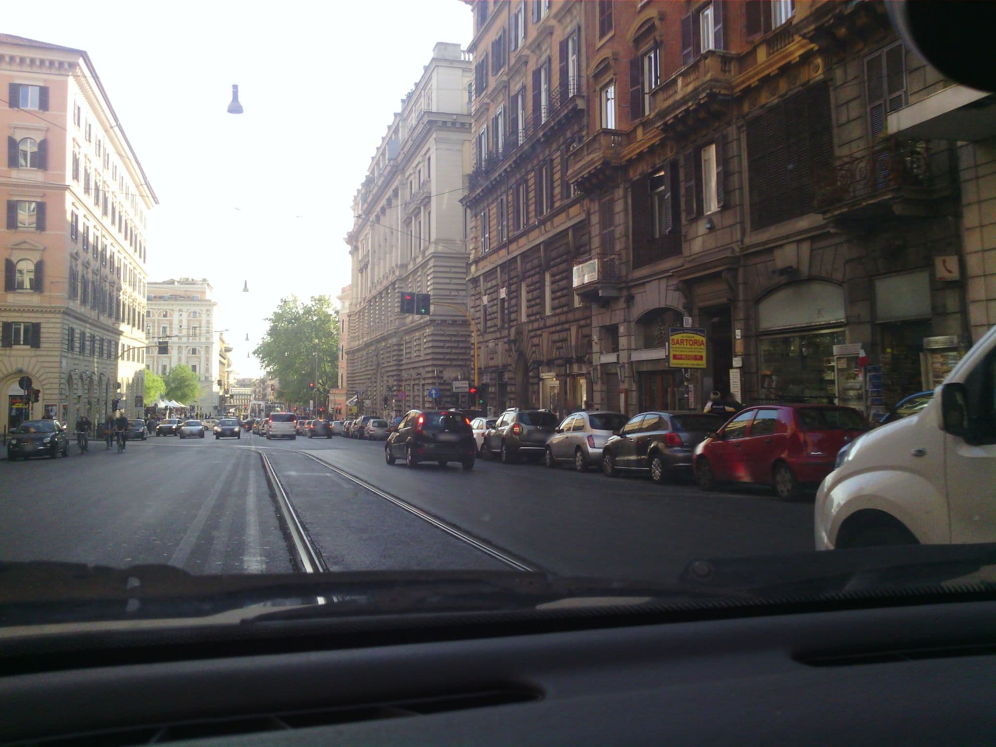 Street view near Elizabeth Apartments, Monti