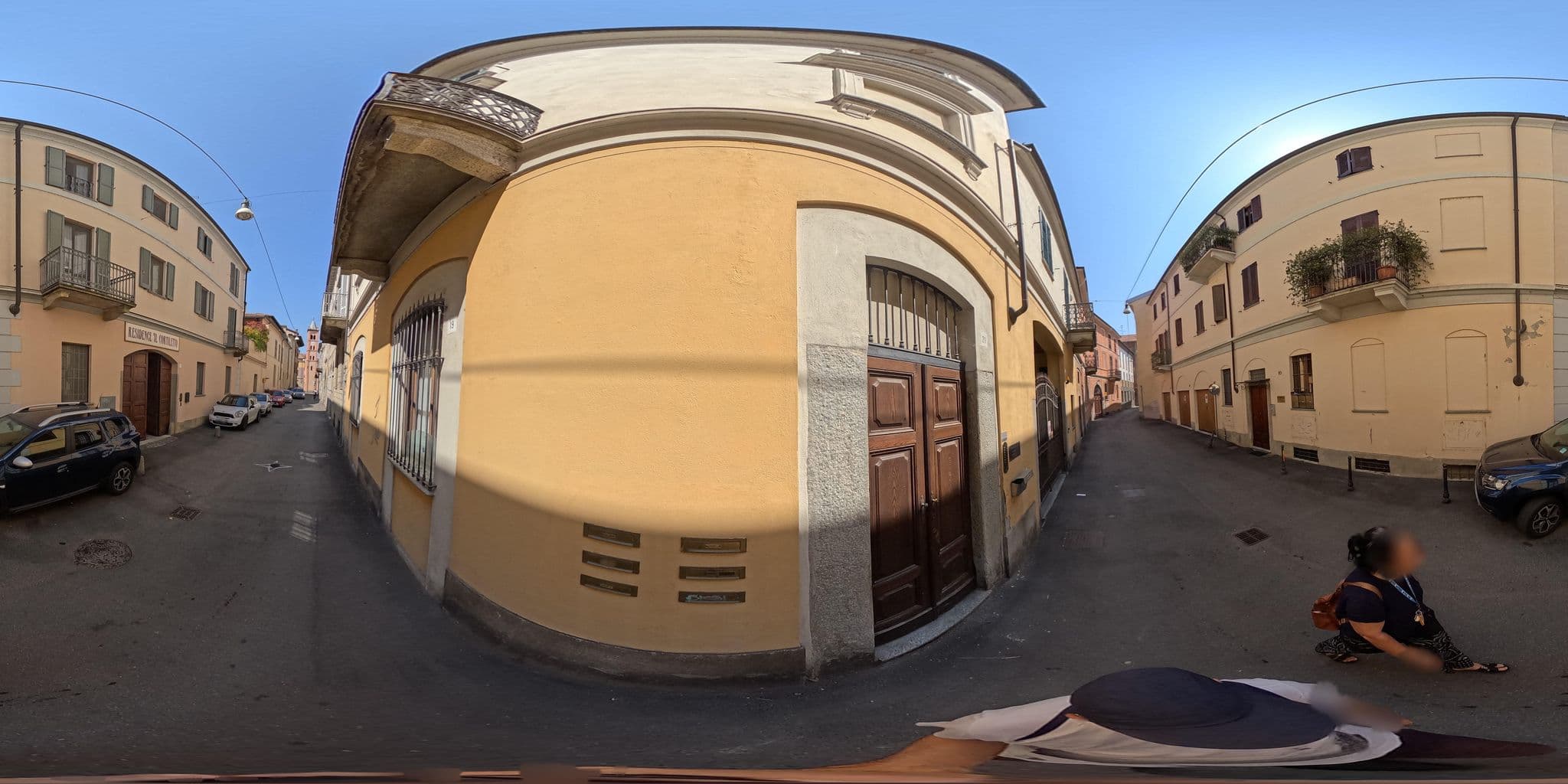 Street view near Residence Il Cortiletto, Vercelli — © ivanbranco (CC BY-SA · Mapillary)