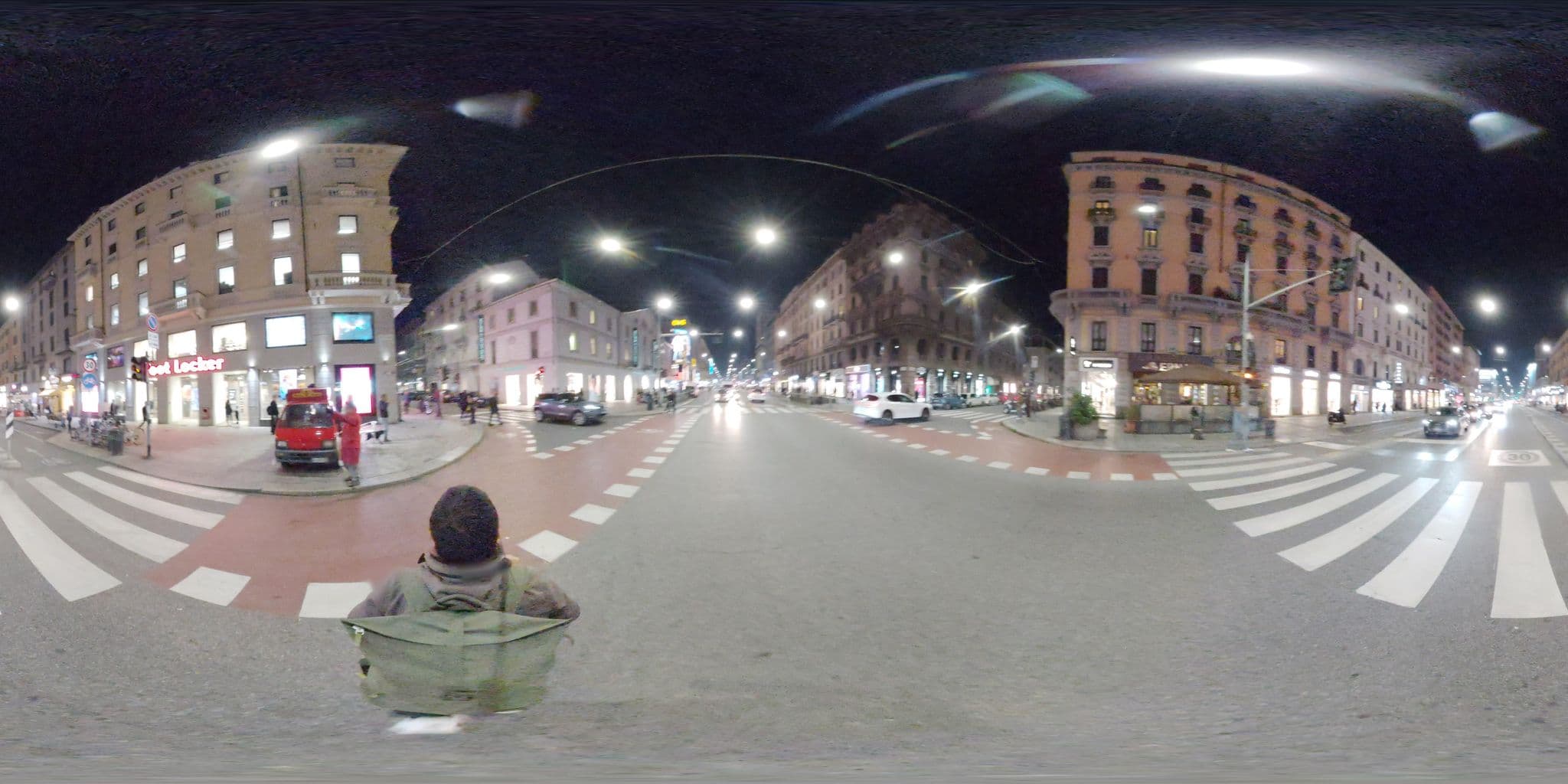 Street view near Aurora, Brera