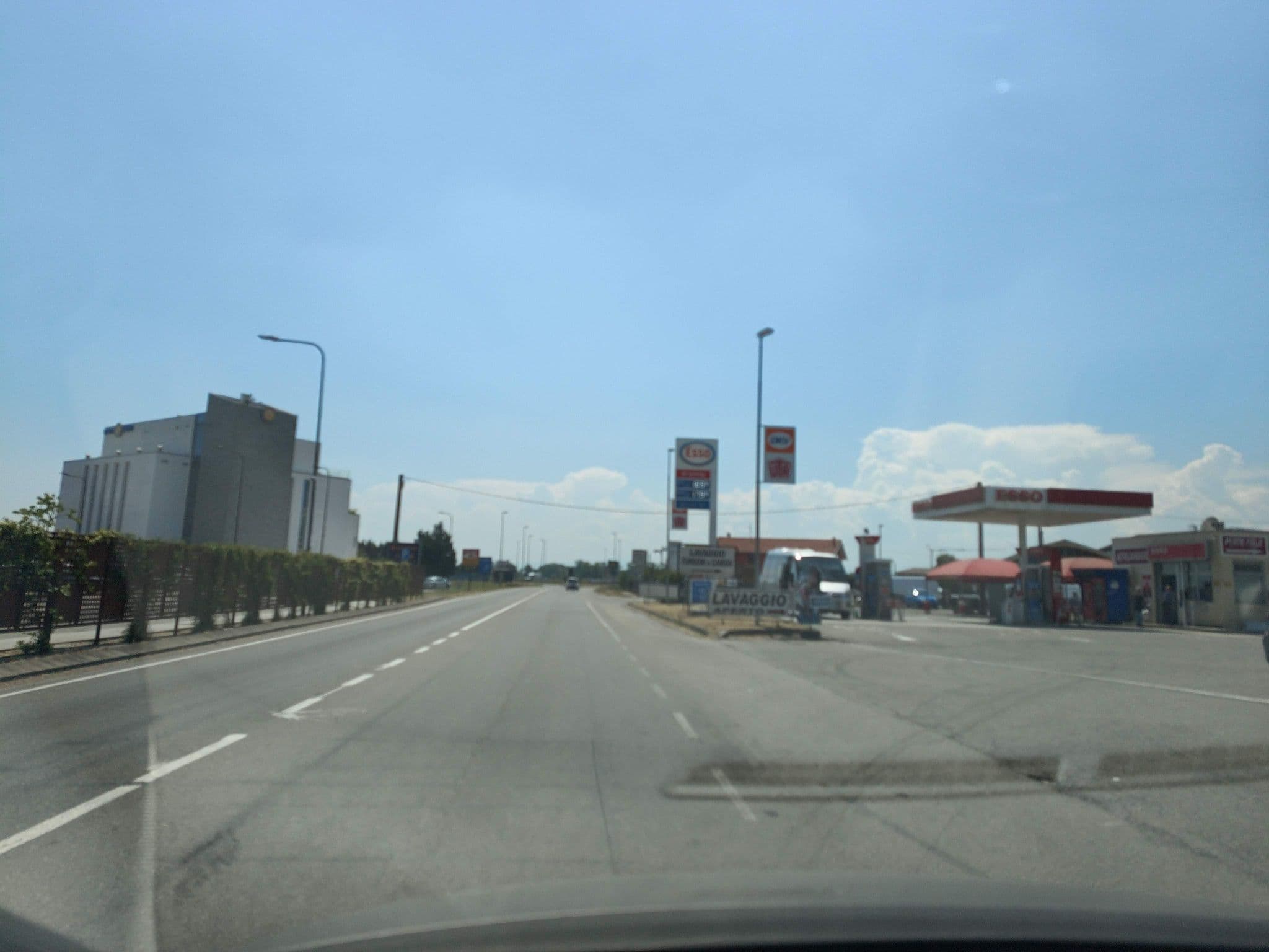 Street view near The Cube, Fidenza — © canfe (CC BY-SA · Mapillary)