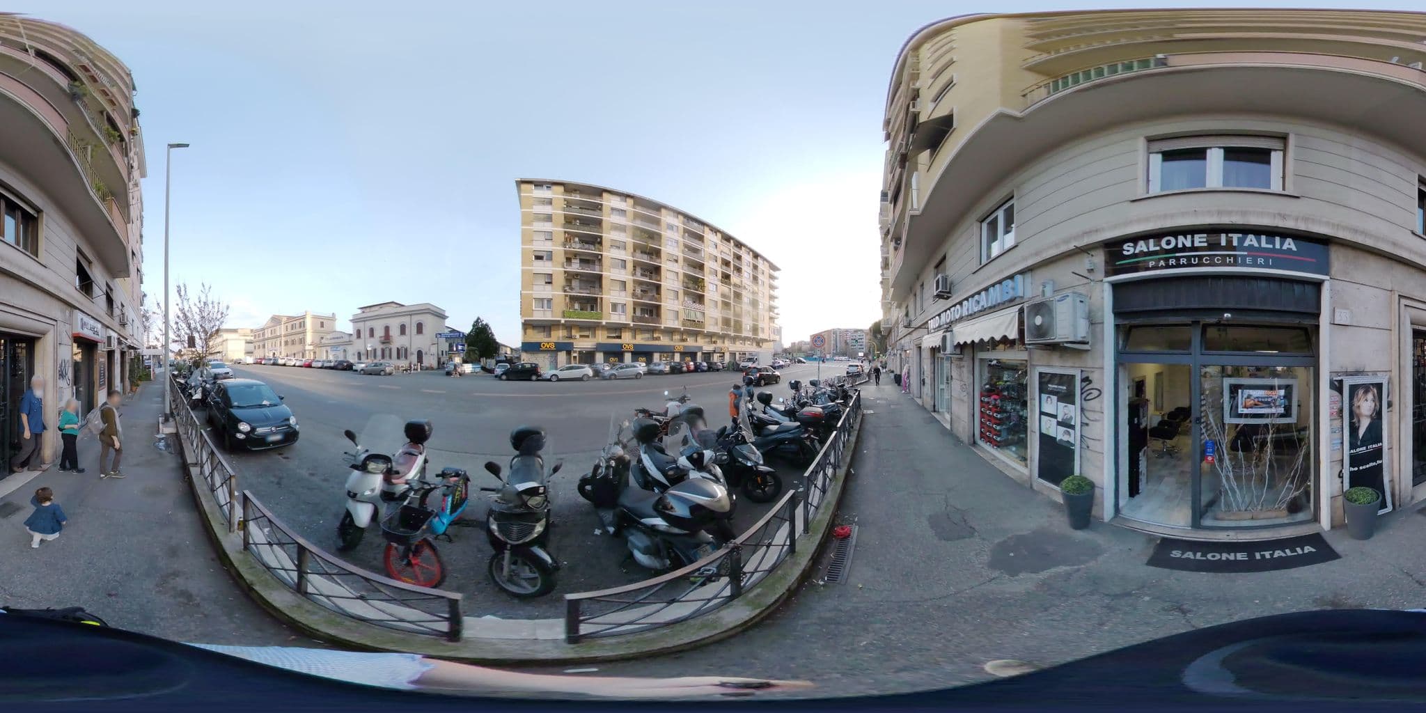 Street view near Radio Hotel, Testaccio — © stefan-RolfsRom (CC BY-SA · Mapillary)