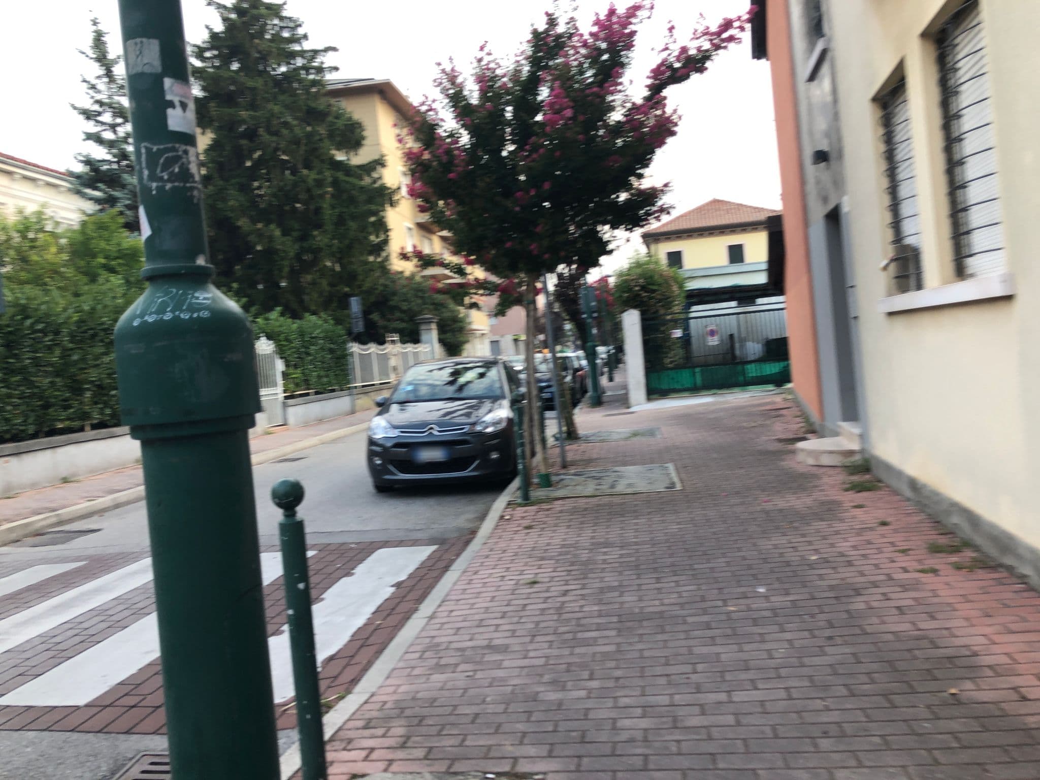 Street view near Joie a la maison, Mestre
