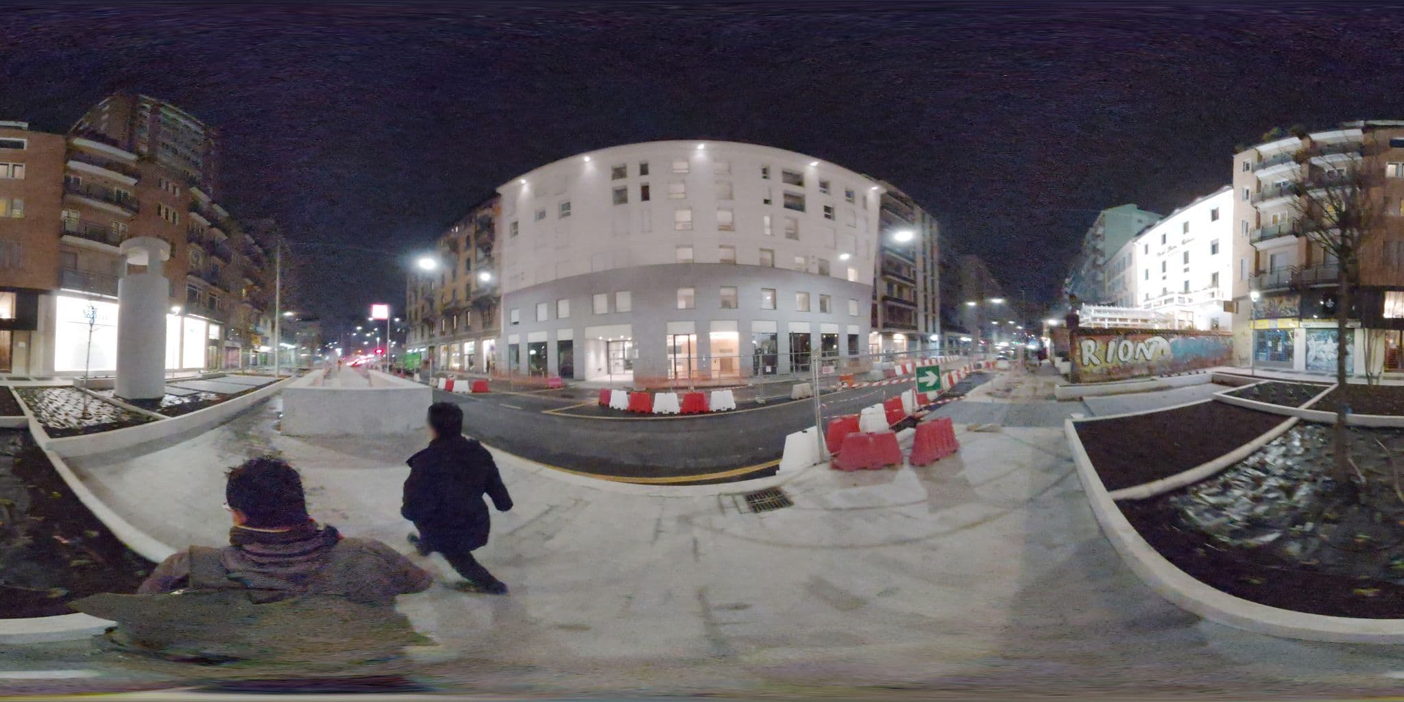 Street view near Hotel Pierre, Milan