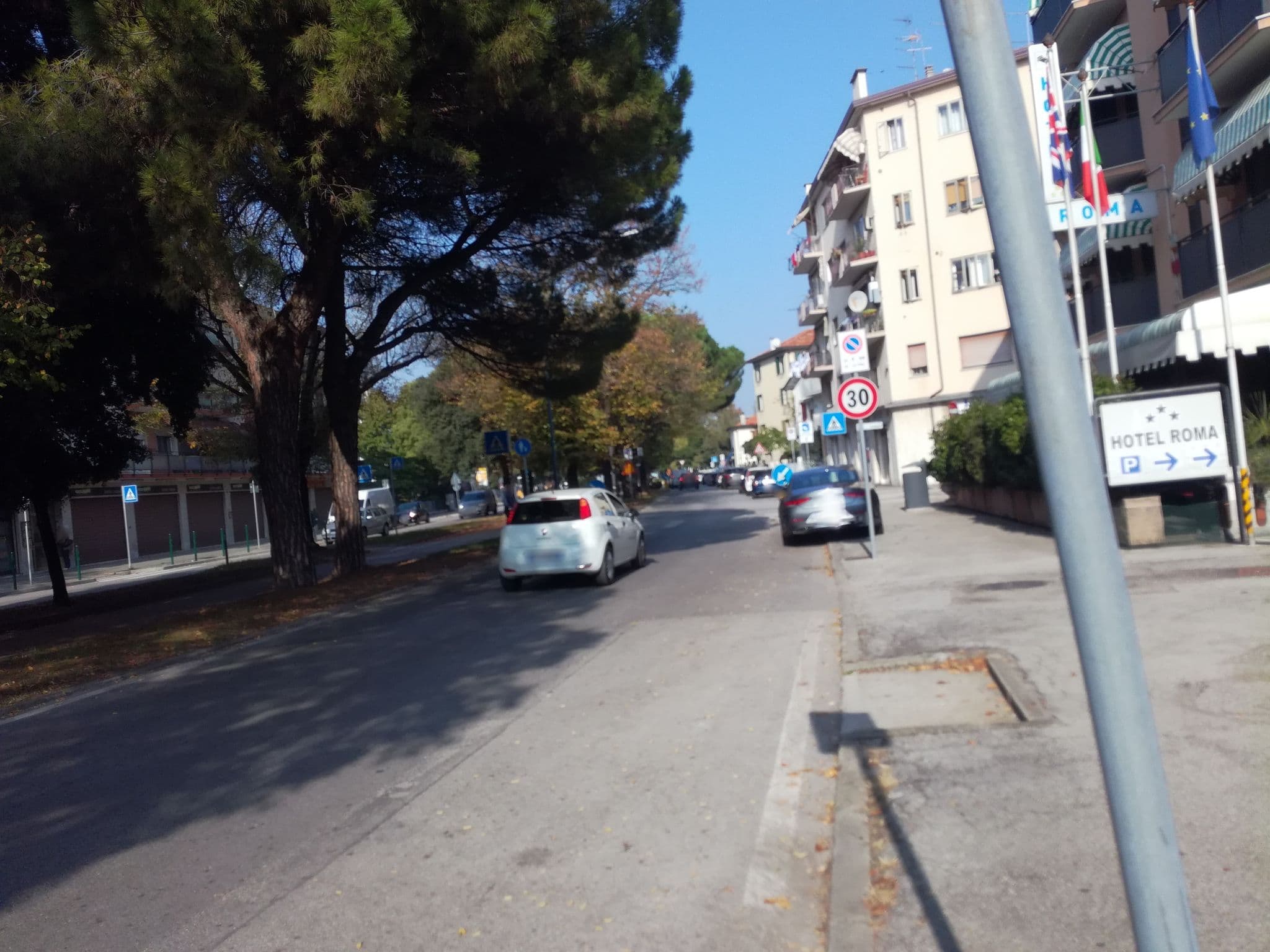 Street view near Hotel Roma, Mestre