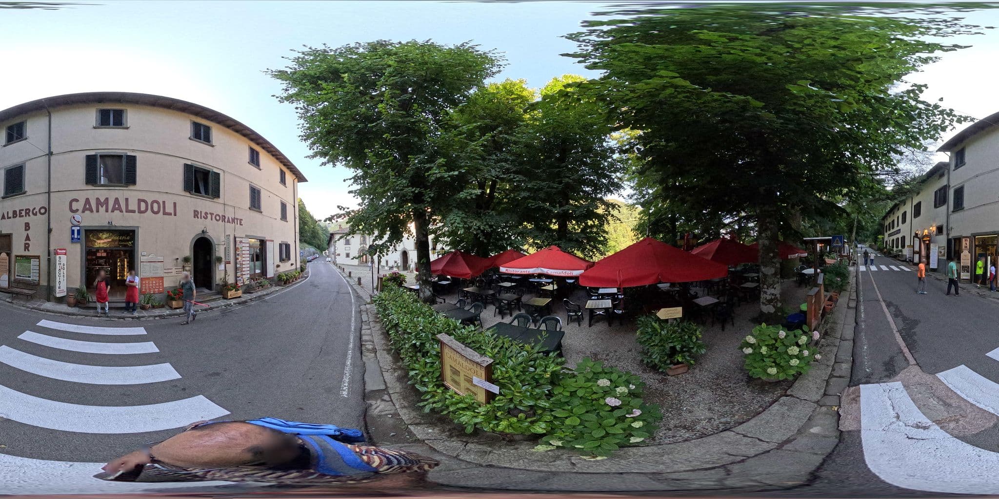 Street view near Albergo Ristorante Camaldoli, Soci — © mircozorzo (CC BY-SA · Mapillary)