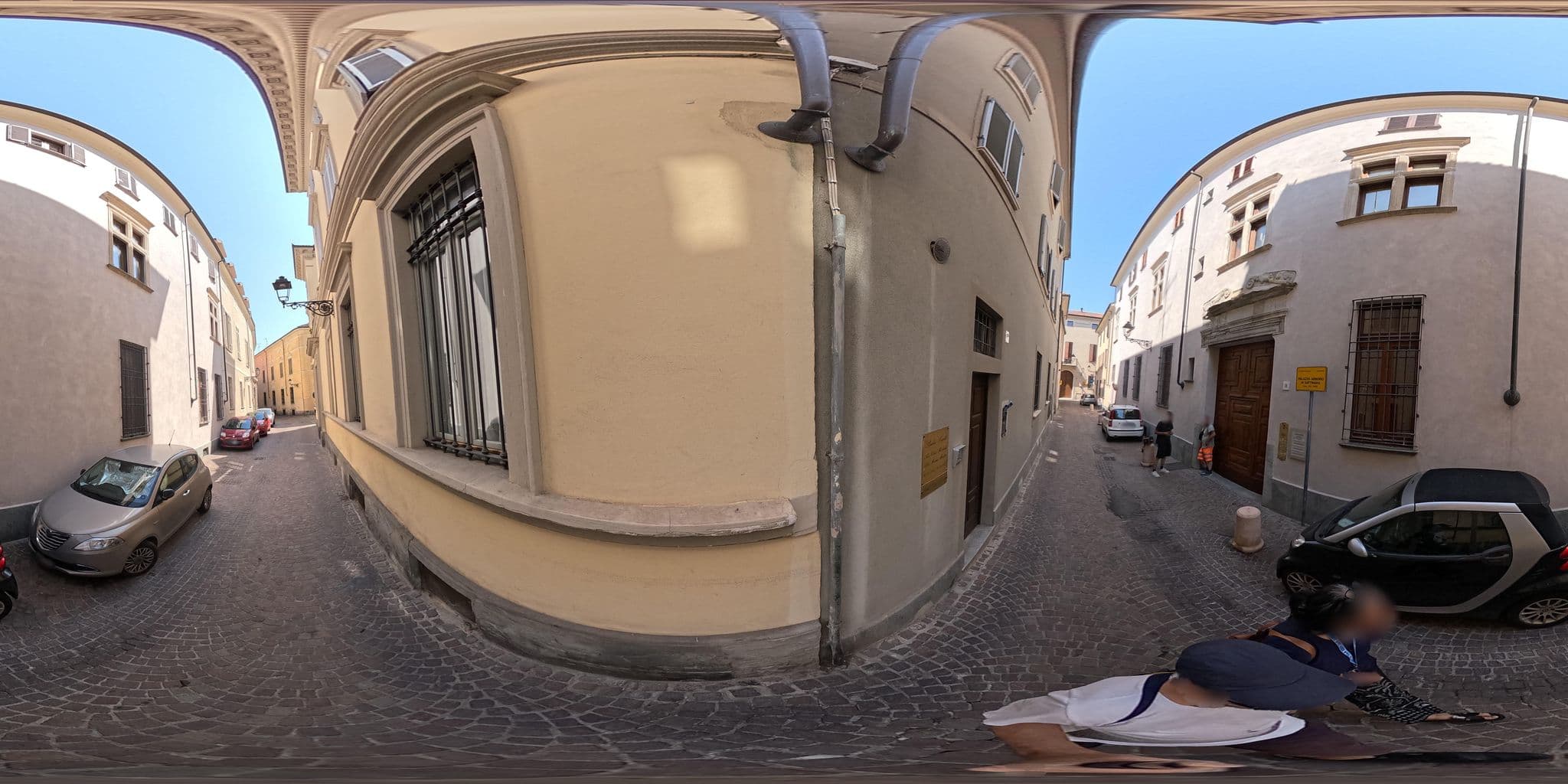 Street view near Hospitale Sancti Eusebi, Vercelli — © ivanbranco (CC BY-SA · Mapillary)