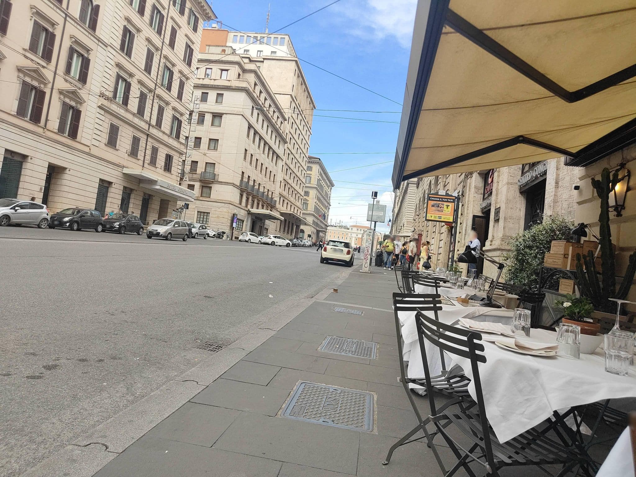 Street view near Cavour 47, Monti