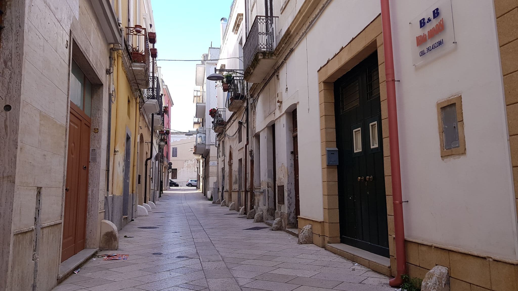 Street view near La sorgente B&B, Brindisi — © ale_zena_it (CC BY-SA · Mapillary)