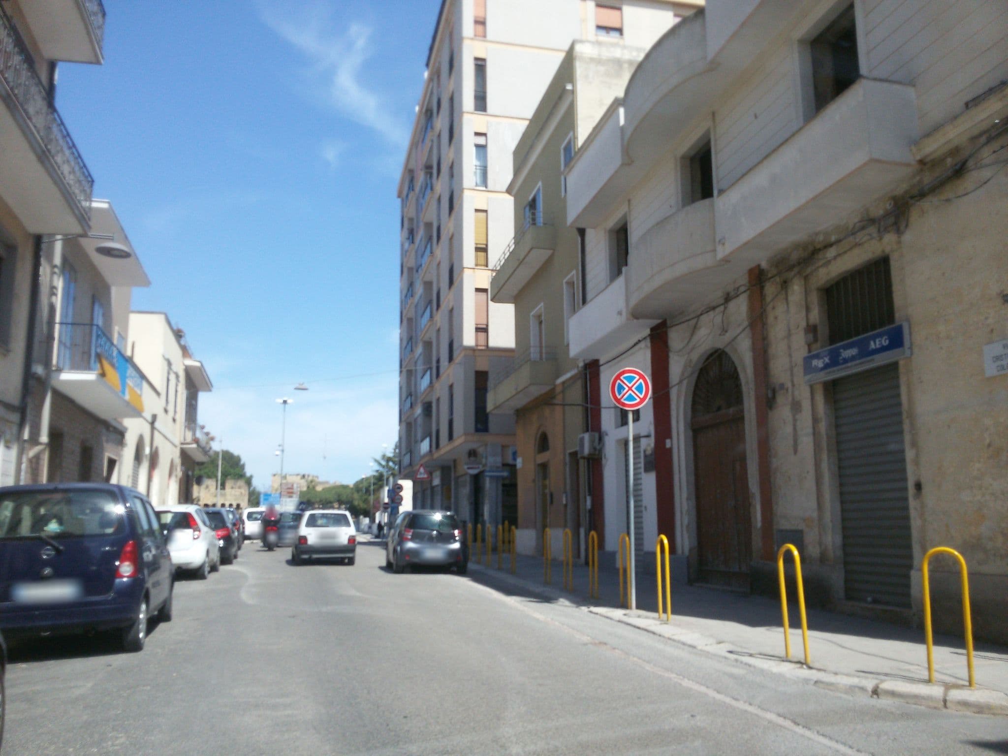 Street view near B&B Handy, Brindisi — © ale_zena_it (CC BY-SA · Mapillary)