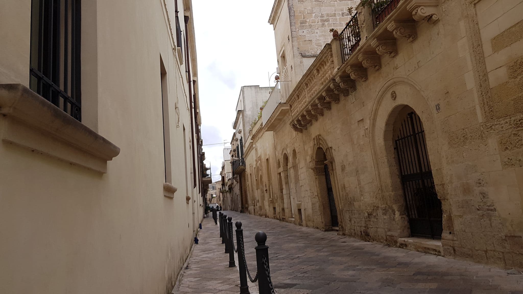 Street view near Mantatelurè, Lecce
